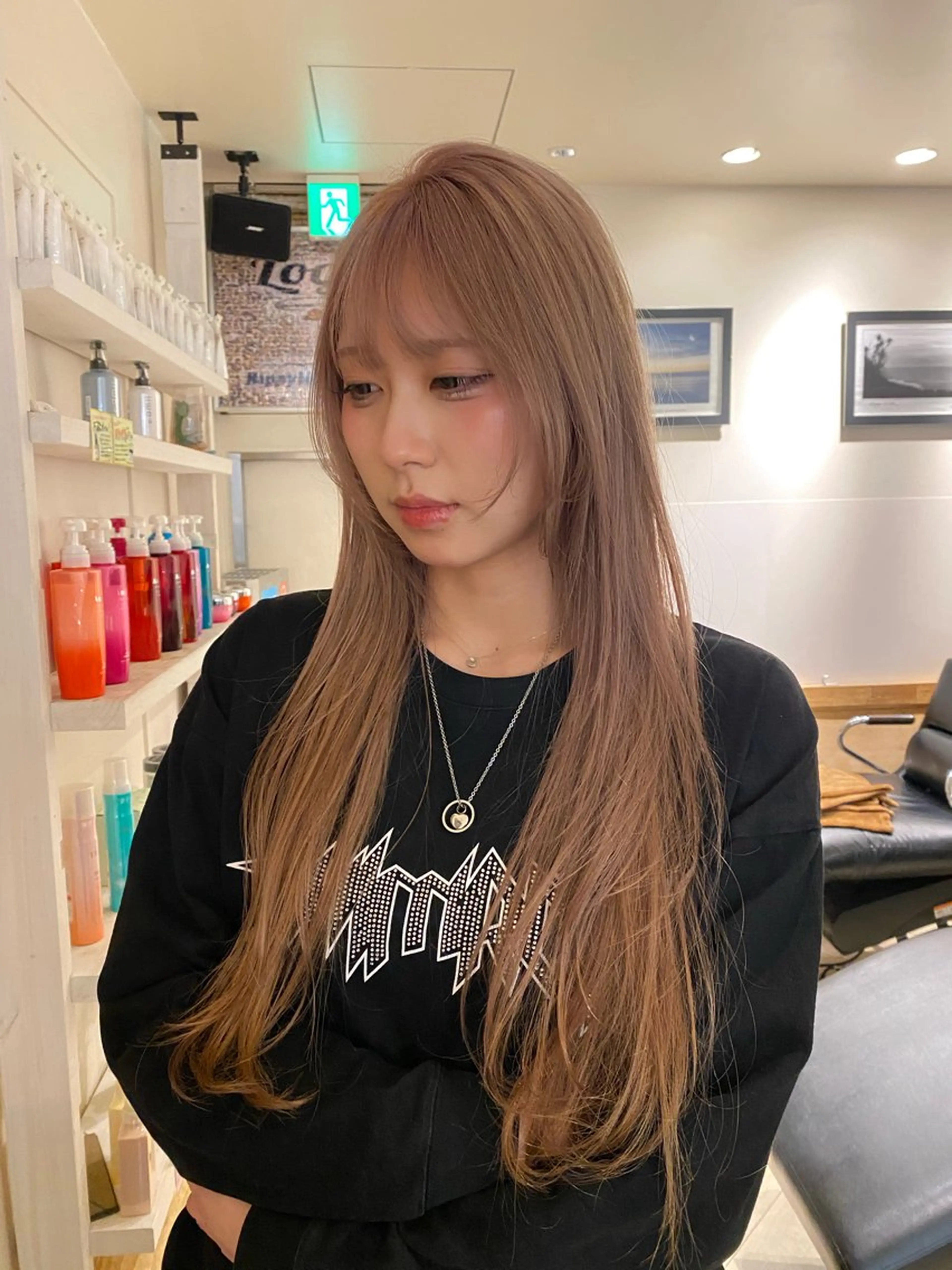 ロング カラー ヘアカラー ナチュラルヘア🫧 ナナミのヘアスタイル