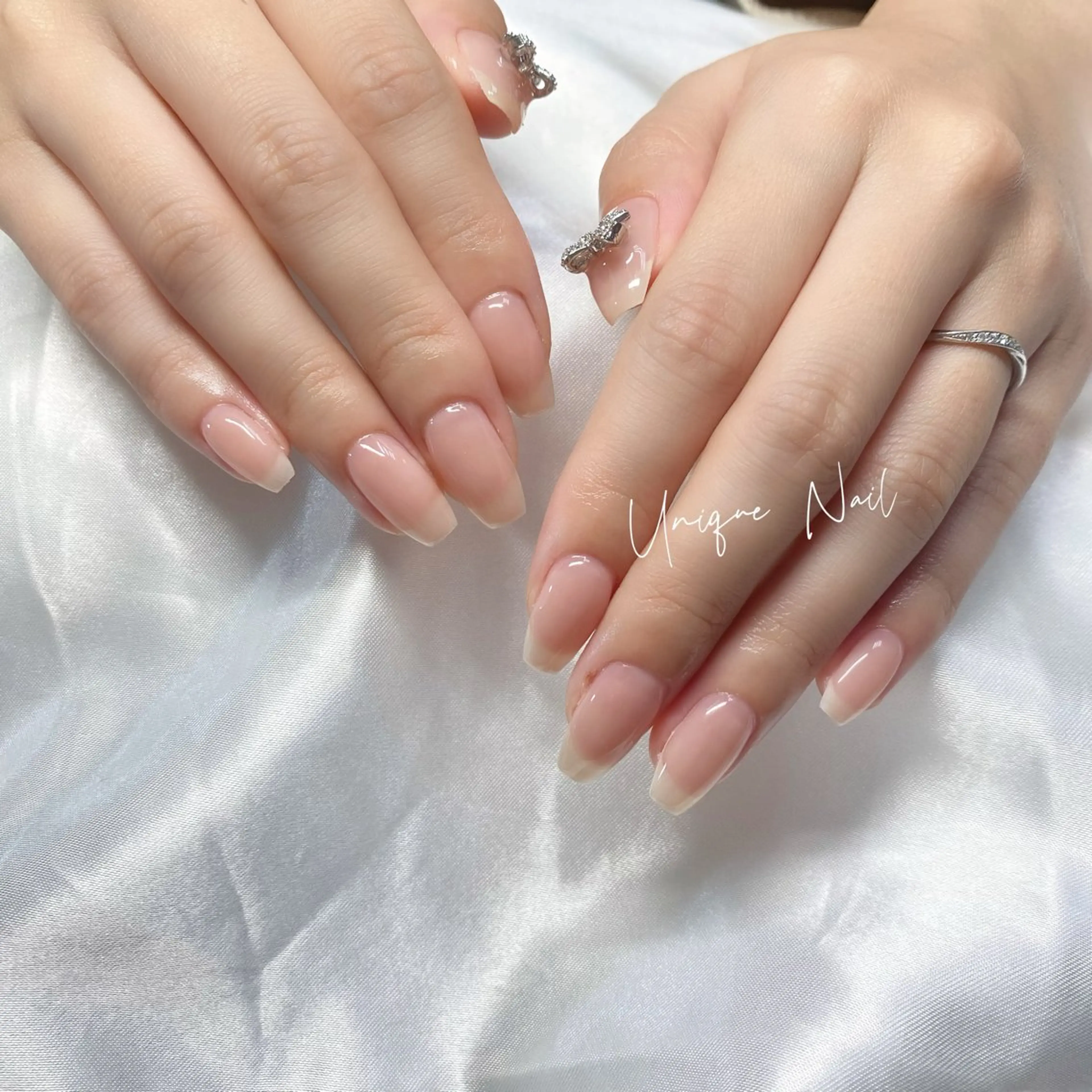 ネイル UniqueNail 長さだし専門店のネイルデザイン