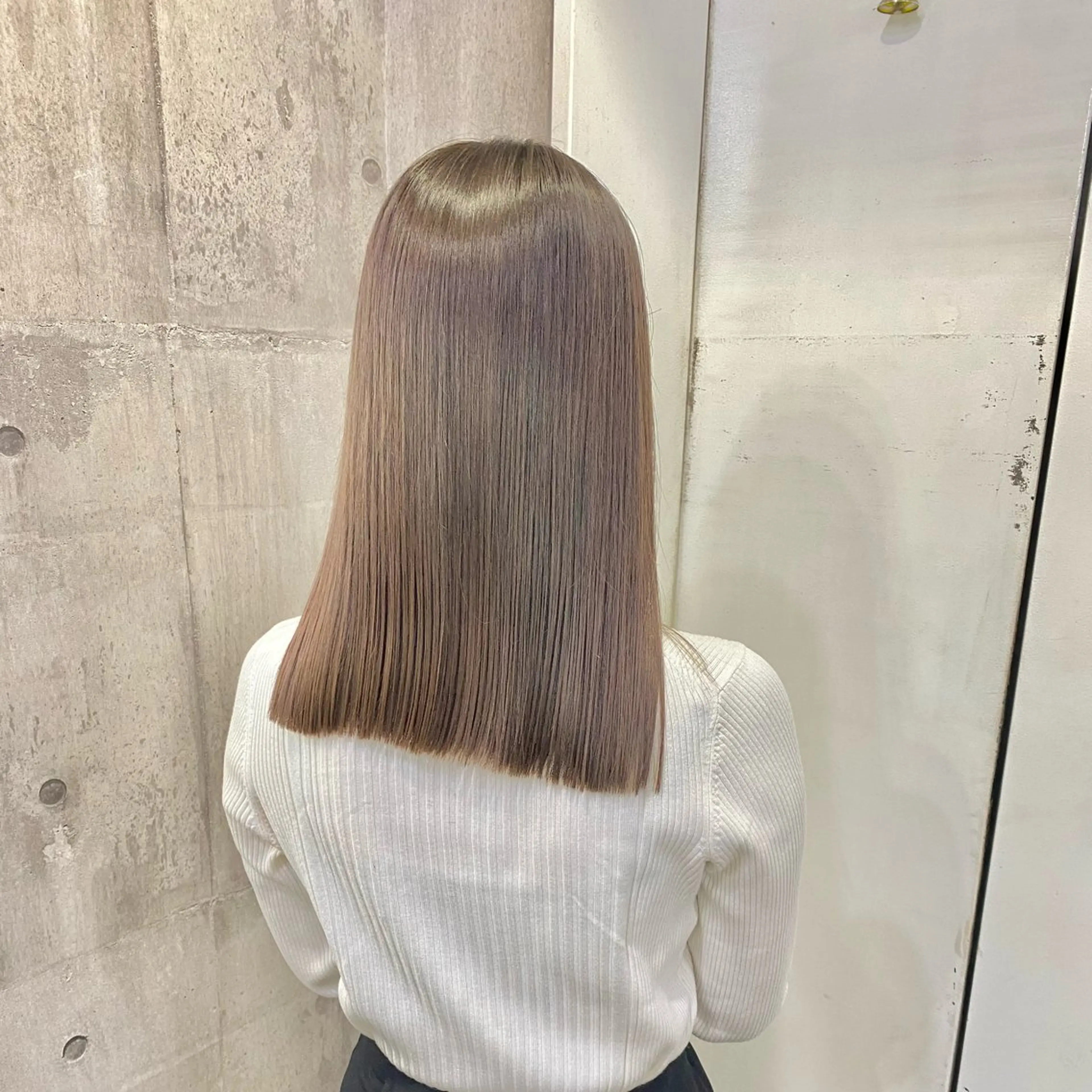 カット+ケアカラー+3STEP Tr+マイクロバブルの写真