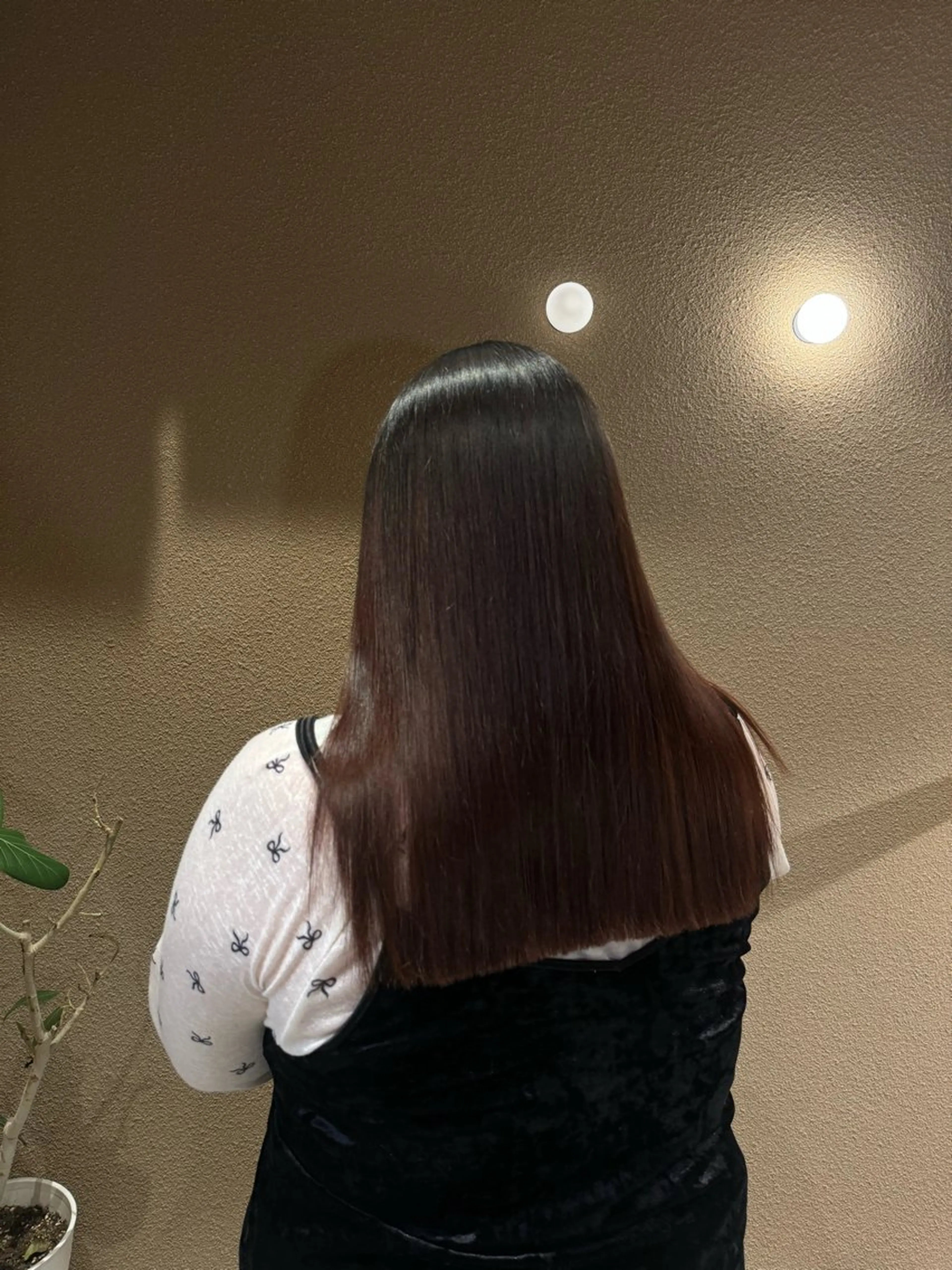 ロング hina 🛋️ブリーチカラーのヘアスタイル