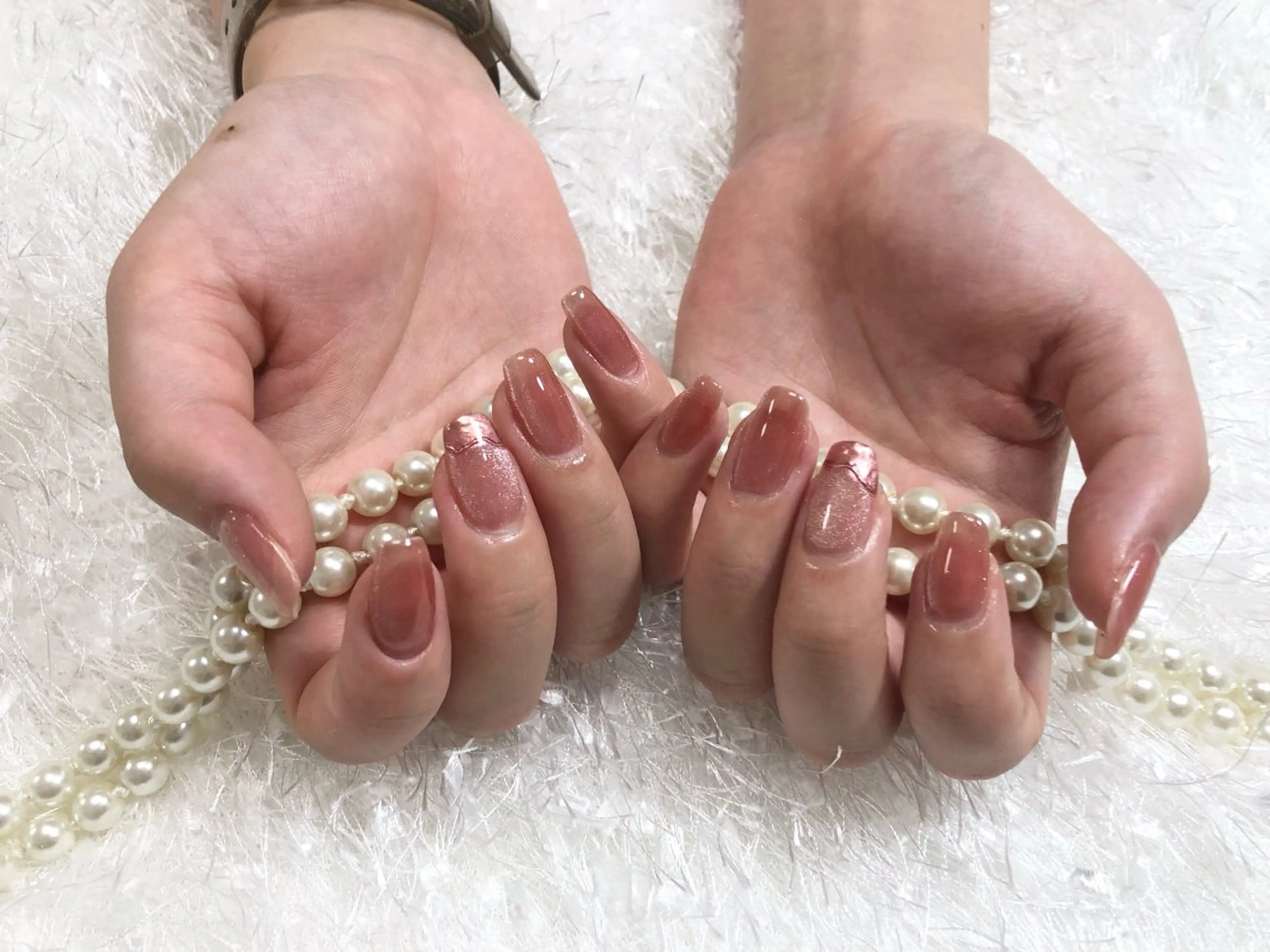 ネイル ジェルネイル マグネットネイル ハンドネイル エリ🫧 nail池袋東口のネイルデザイン