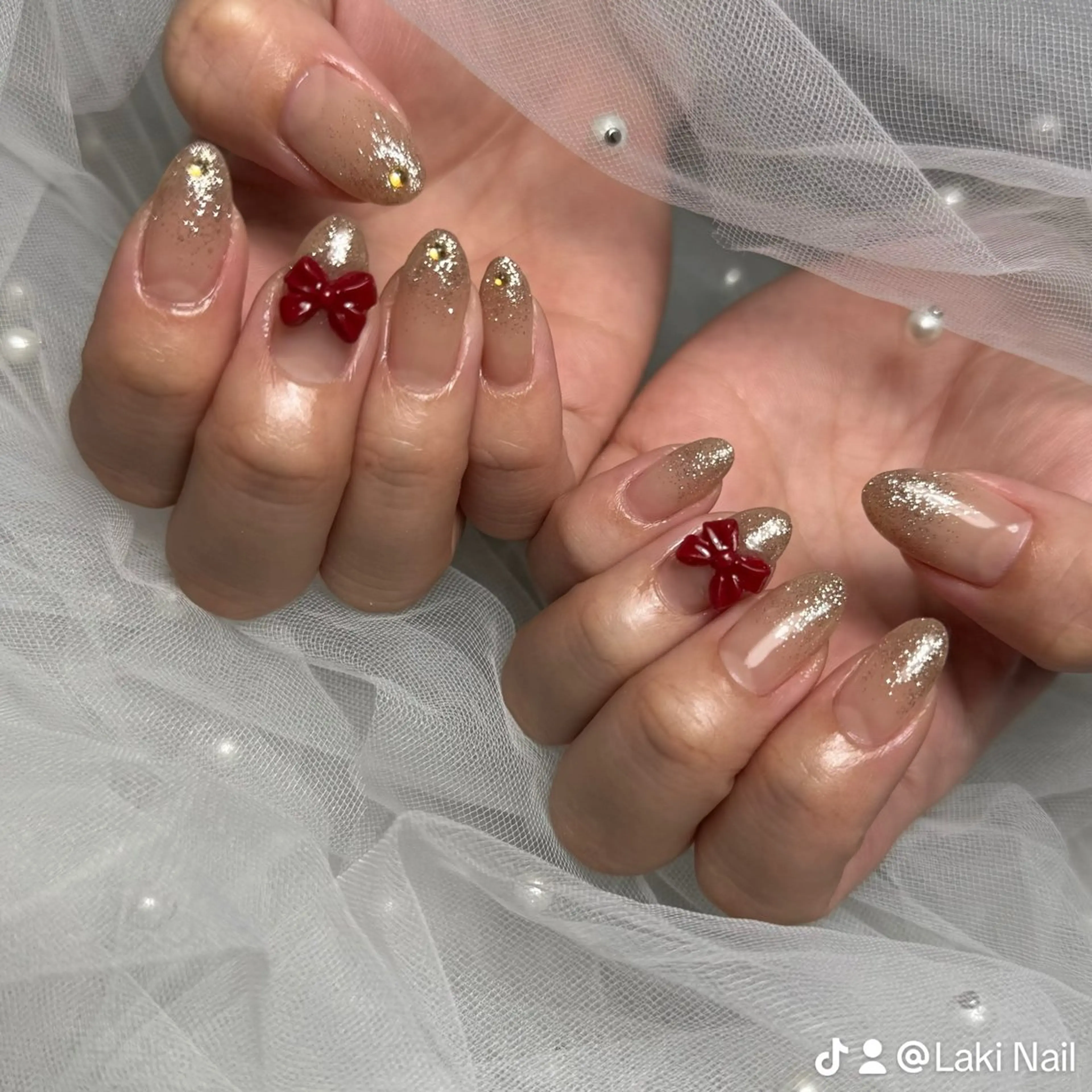 ネイル Laki nailのネイルデザイン