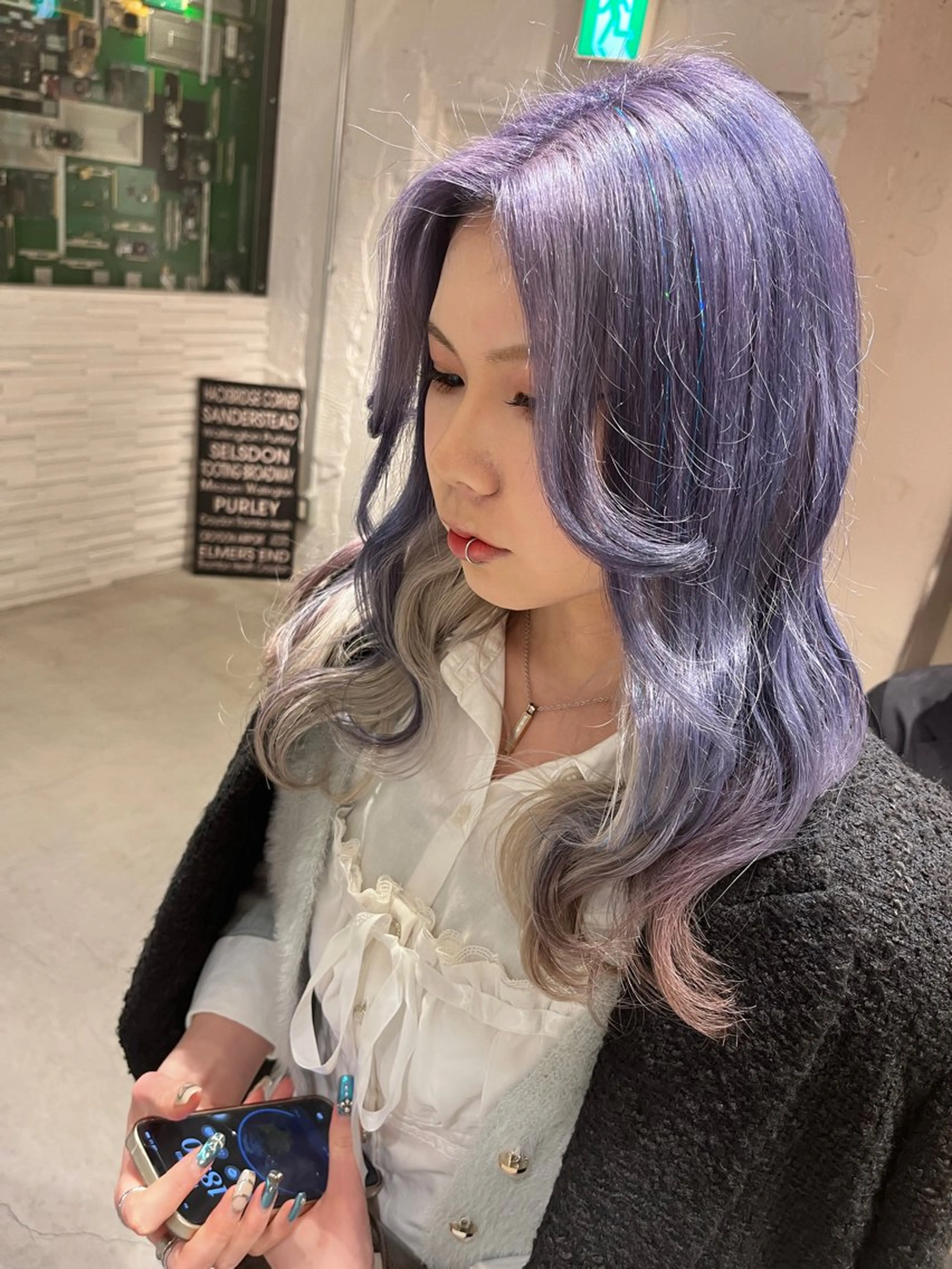 セミロング カラー カット ヘアカラー トリートメント nameless髪質 改善ブリーチ心斎橋のヘアスタイル