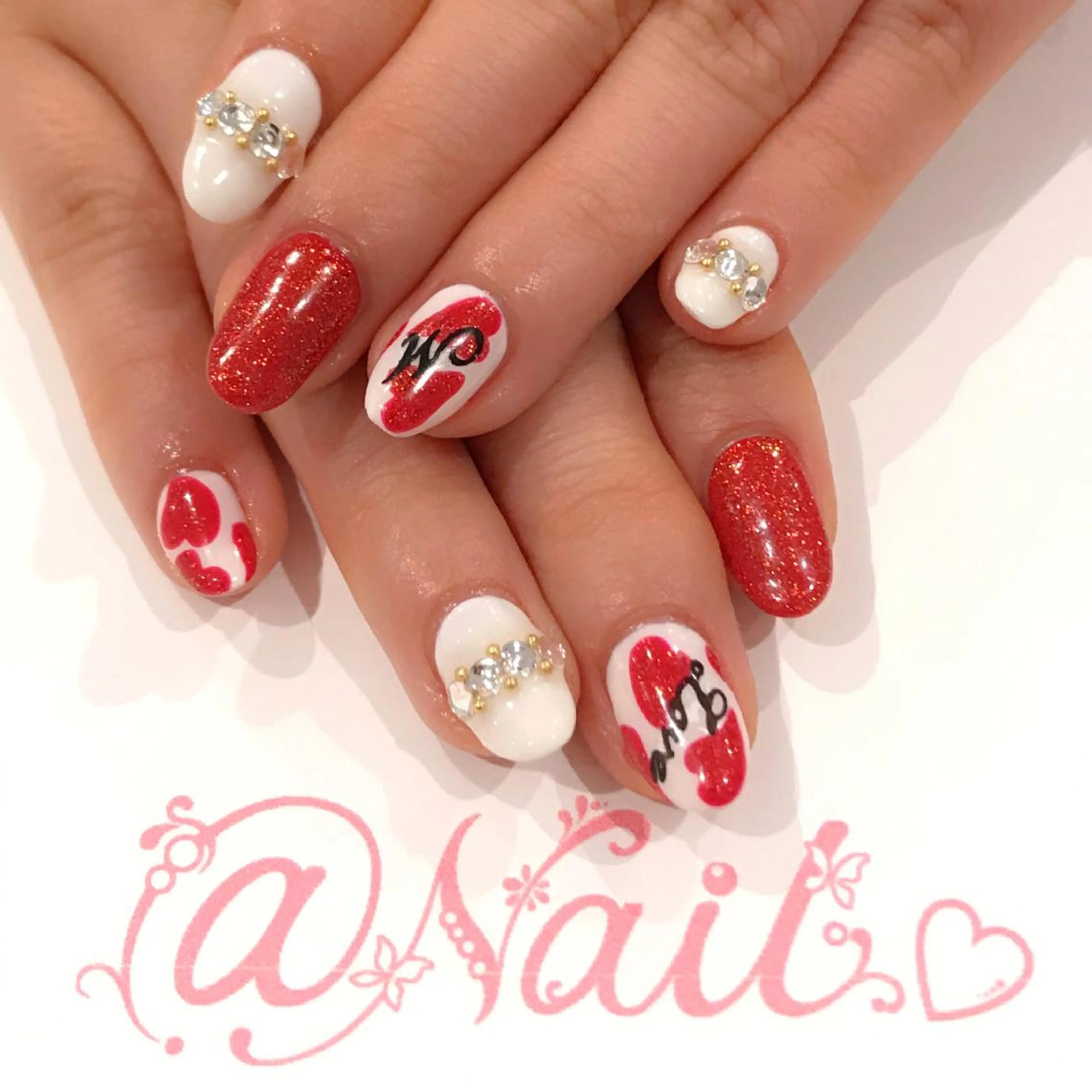 ネイル フットネイル ジェルネイル 持ち込み スカルプネイル 小尾 栞のネイルデザイン