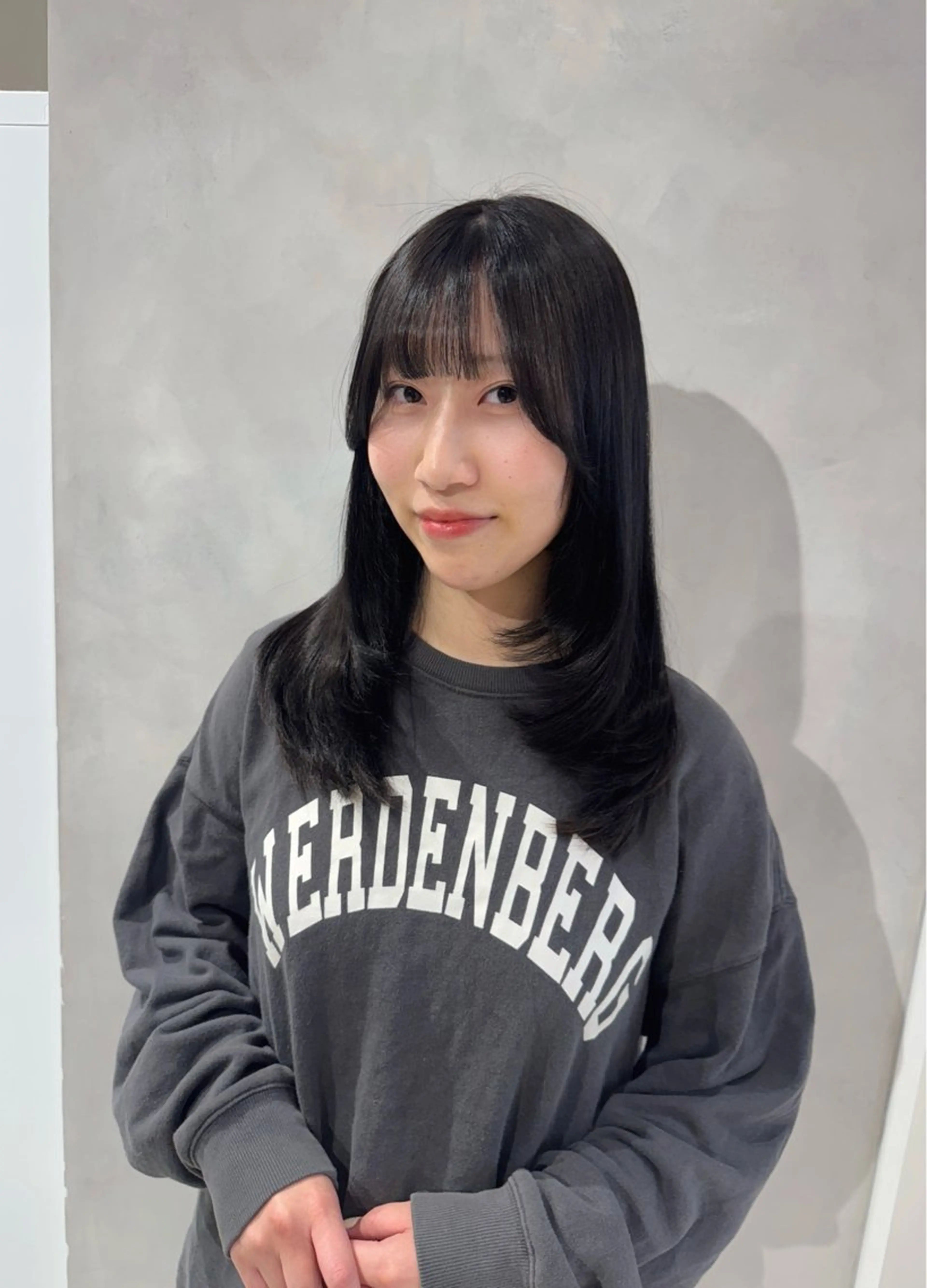 セミロング カラー 黒髪 レイヤーカット カット ヘアカラー トリートメント 透明感カラー✨艶髪 制作🌱山根あゆみのヘアスタイル