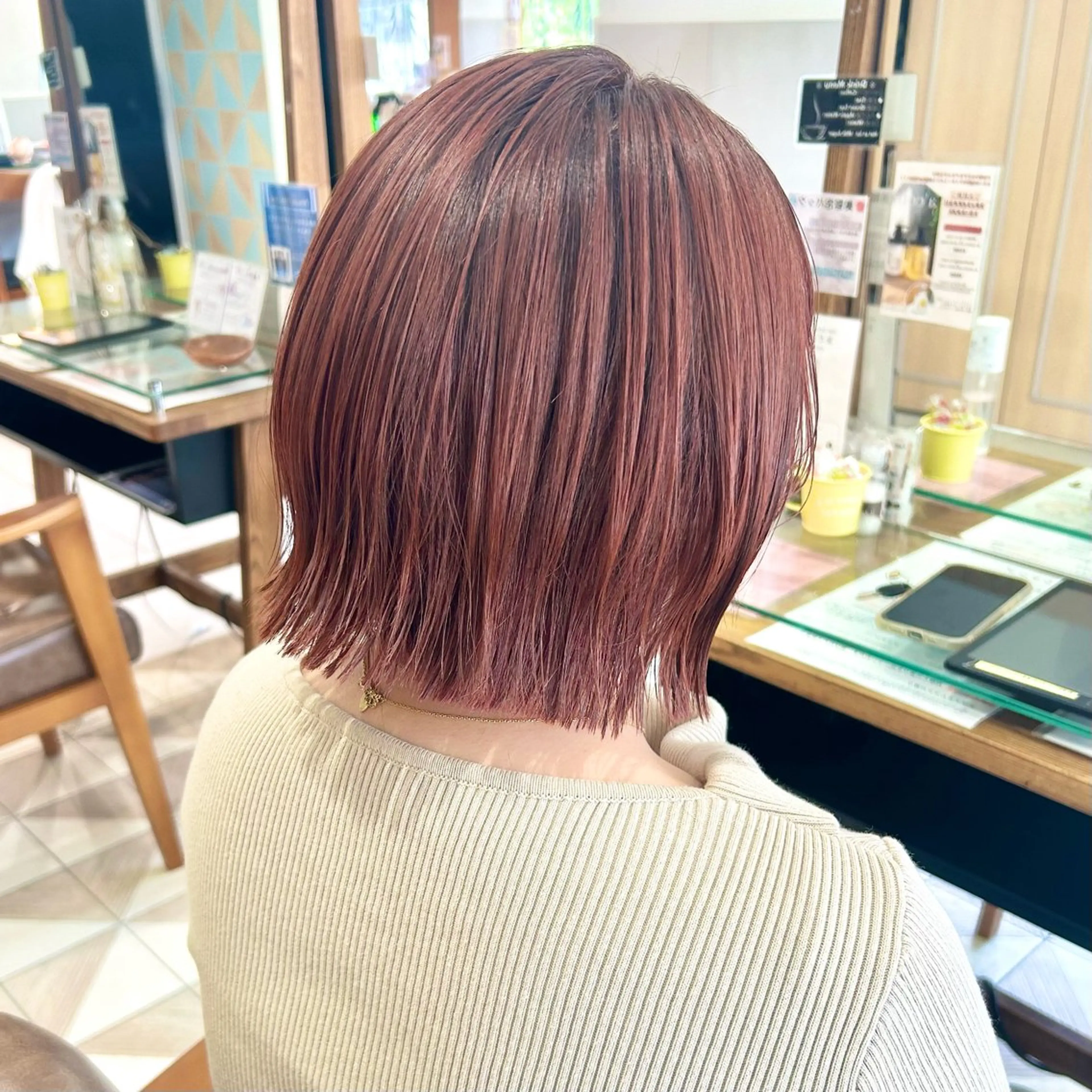 ミディアム カラー ヘアアレンジ カット ヘアカラー 吉水 彩乃 /ボブ/艶感カラーのヘアスタイル