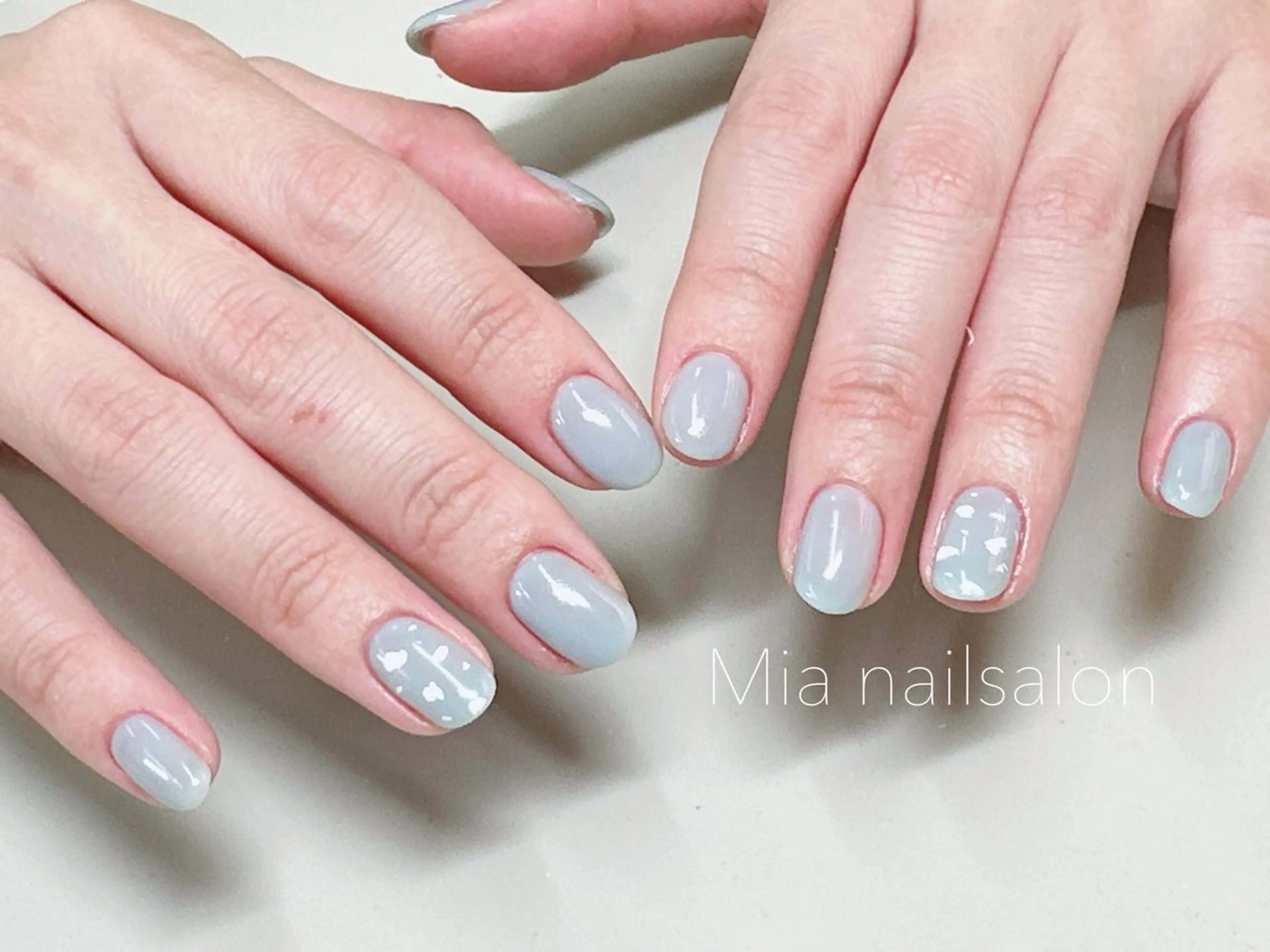 ネイル 持ち込み ハンドネイル Mia ネイルサロンのネイルデザイン