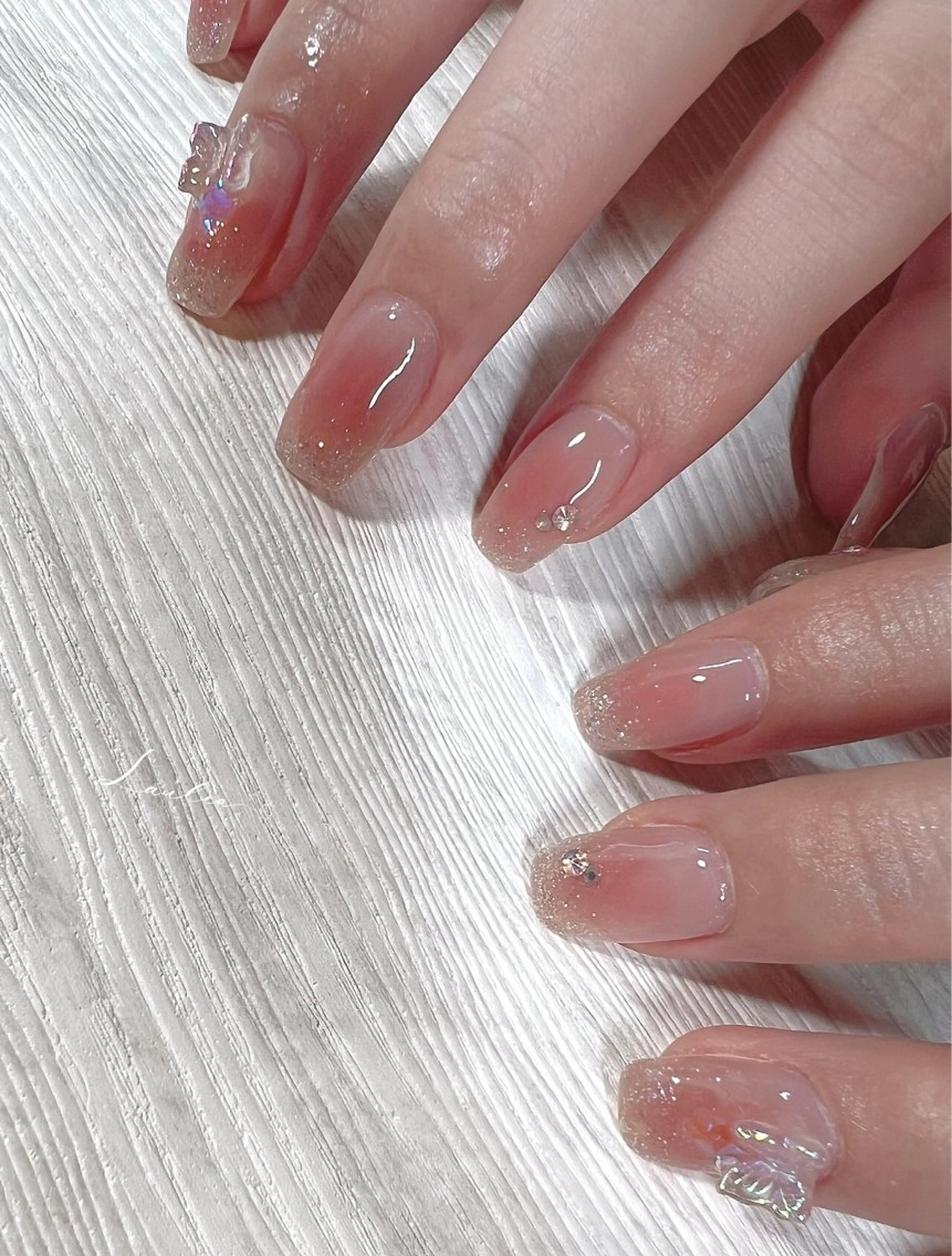 ネイル 韓国ネイル ハンドネイル nail salon Lauleaのネイルデザイン