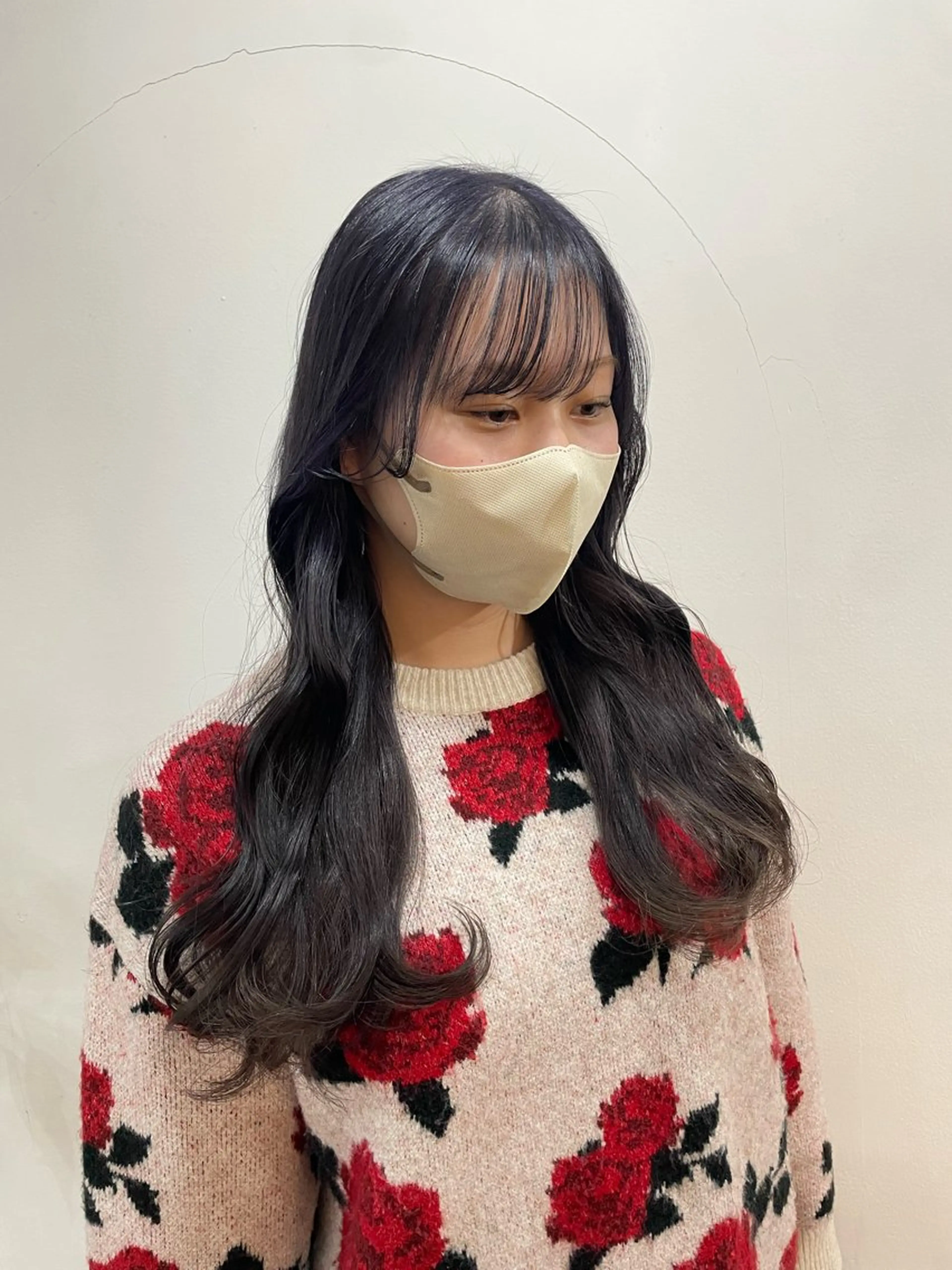 ロング カラー ブリーチ ブルーカラー ブルーラベンダー ブラウンカラー ラベンダーカラー カット ヘアカラー トリートメント mopa_kaede ナチュラル/レイヤーのヘアスタイル