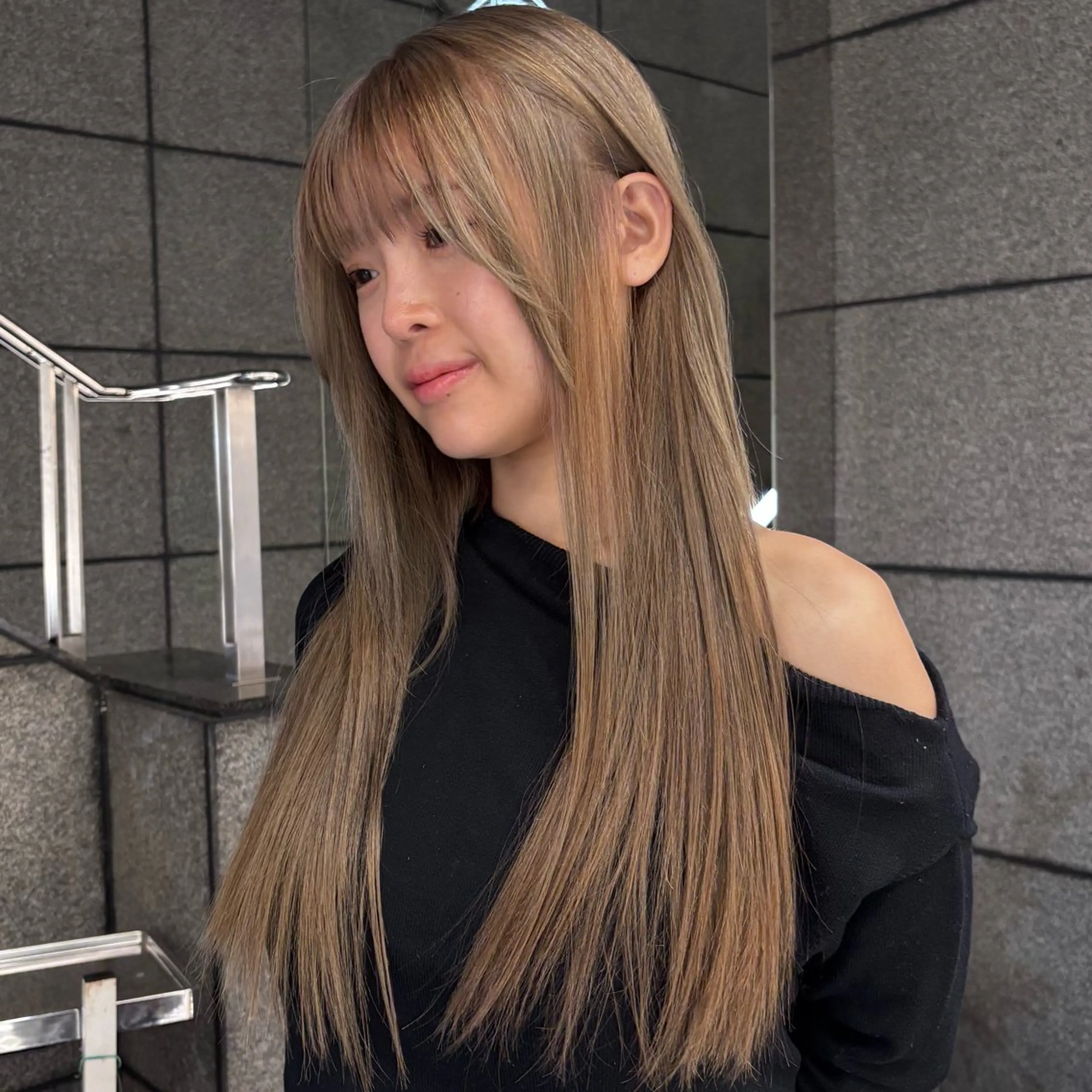 ロング カラー ヘアカラー ヘアセット ハイトーンカラー🫧 🥣KYOKAのヘアスタイル