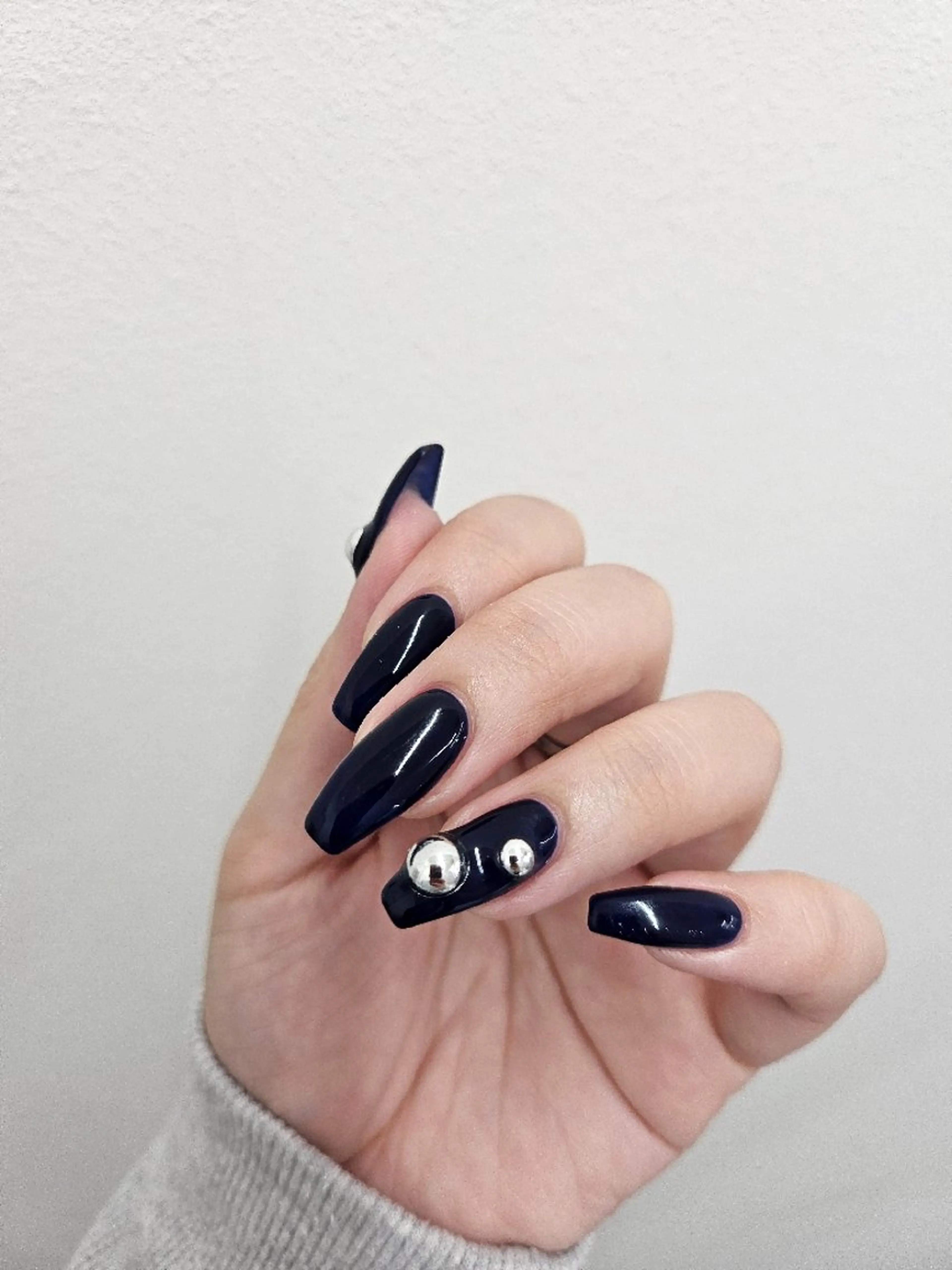 ネイル ジェルネイル ネイビー ワンカラーネイル パラジェル シンプルネイル ハンドネイル puku nail 🌼kazu🌼のネイルデザイン