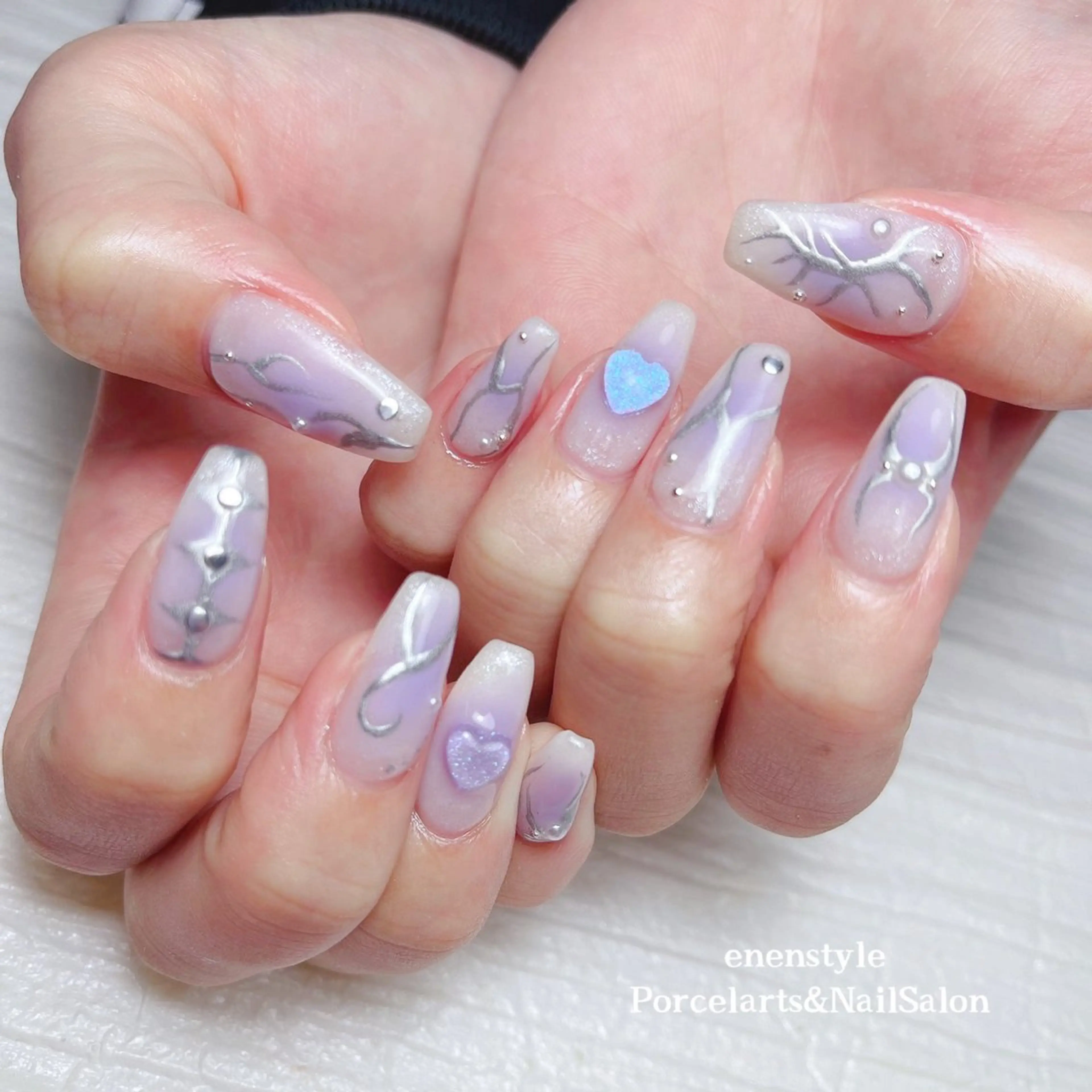 ネイル 👑enen style👑のネイルデザイン