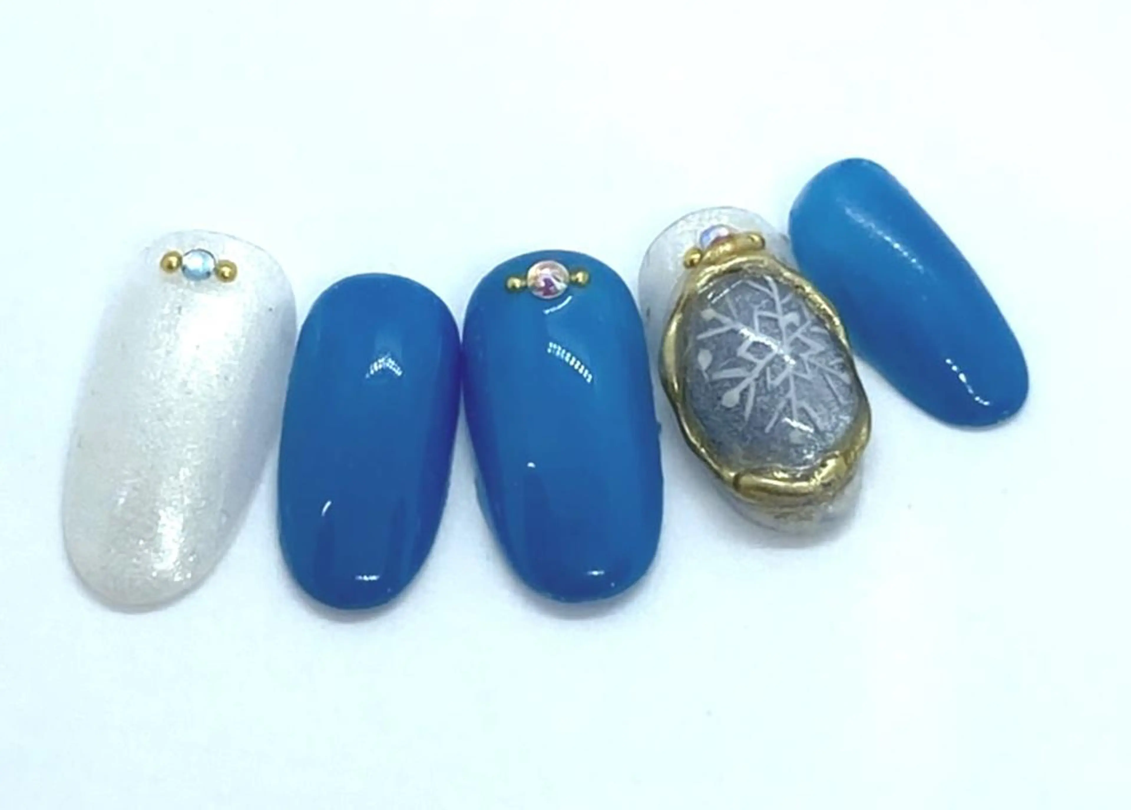 ネイル イワサキ  のネイルデザイン