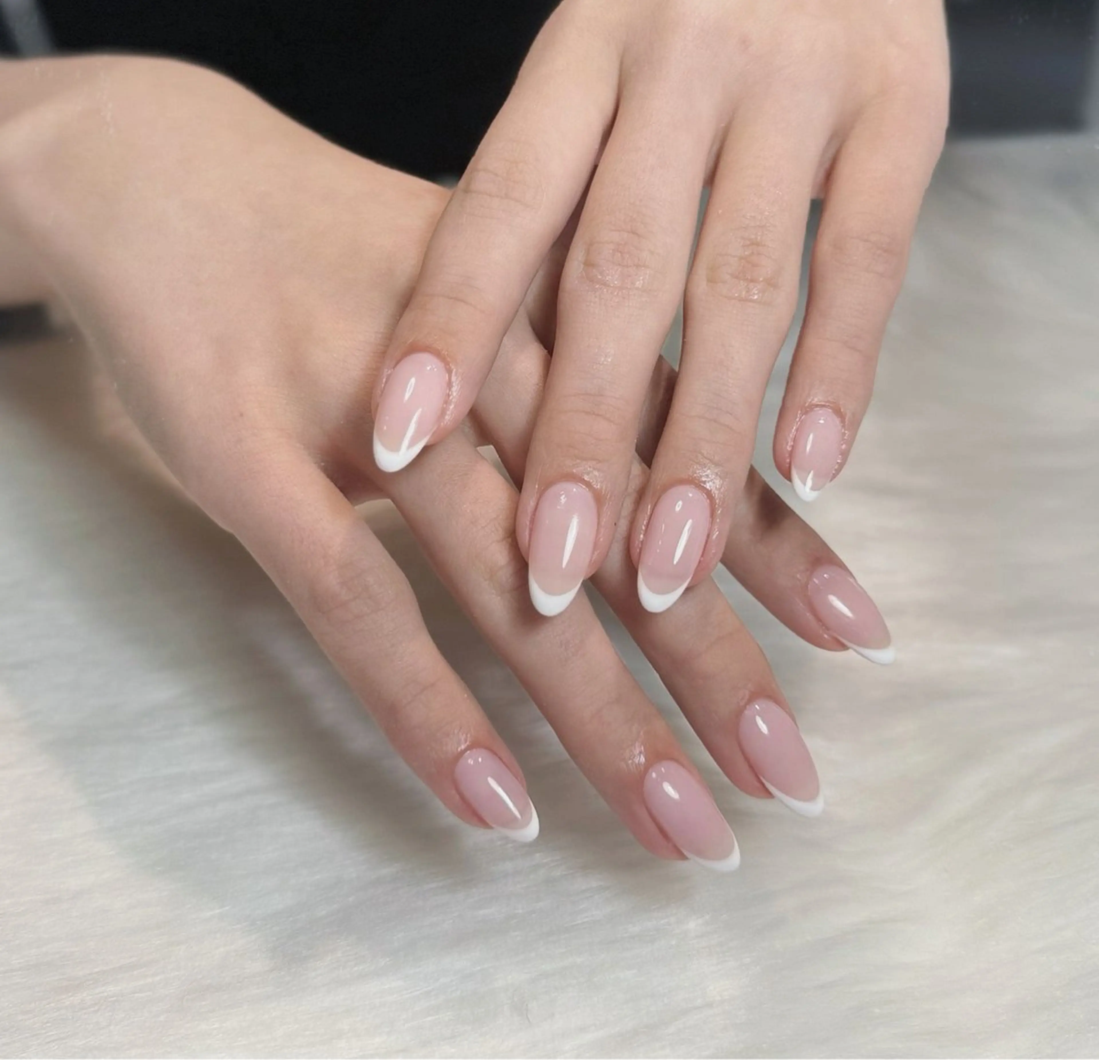 ネイル オーロラネイル チークネイル フットネイル フレンチネイル ジェルネイル ハンドネイル Nichi Nailsのネイルデザイン