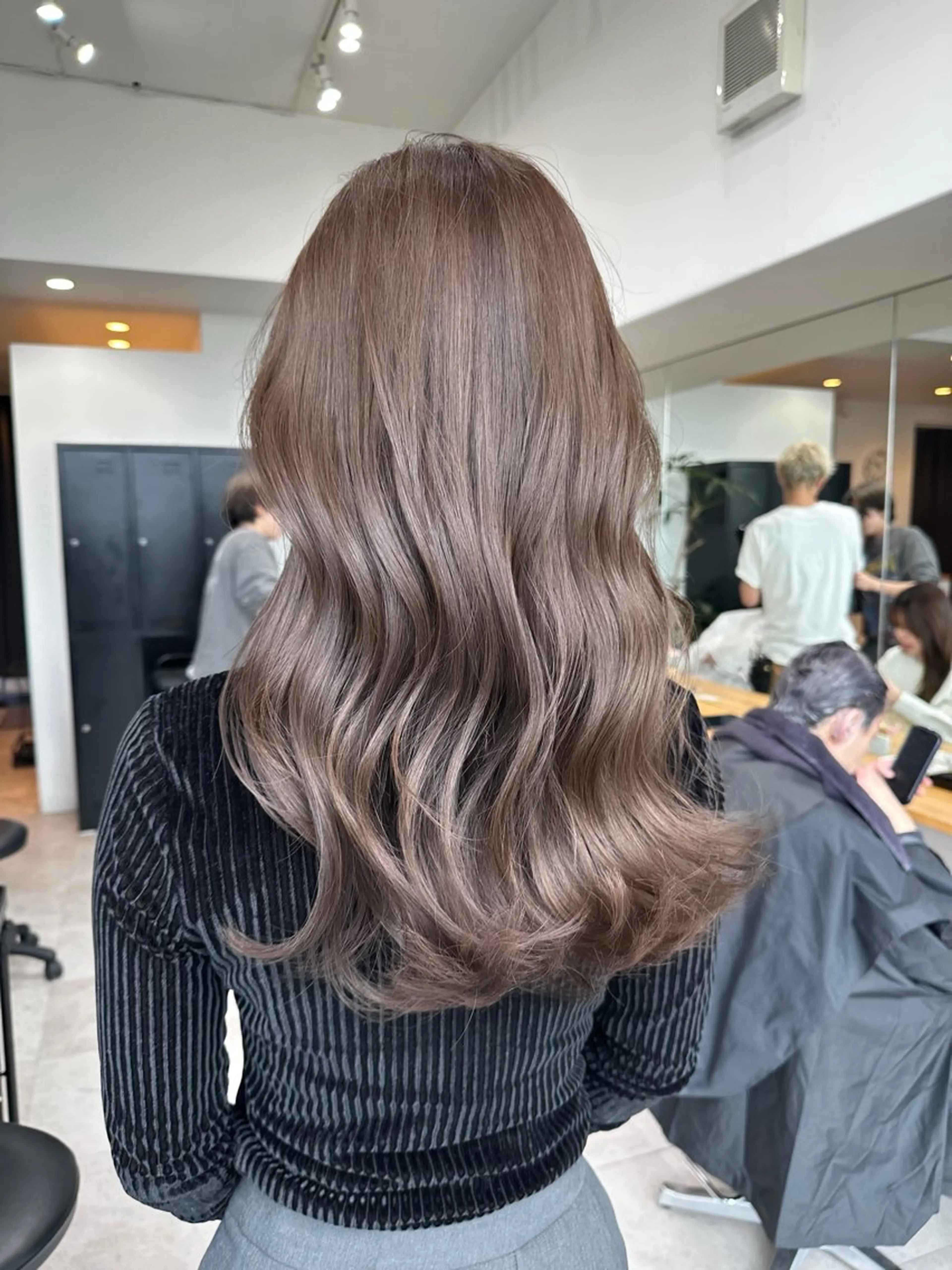 ミディアム アッシュ カット ヘアカラー トリートメント ✨透明感カラー/縮毛 恵比寿HAYATO✨のヘアスタイル