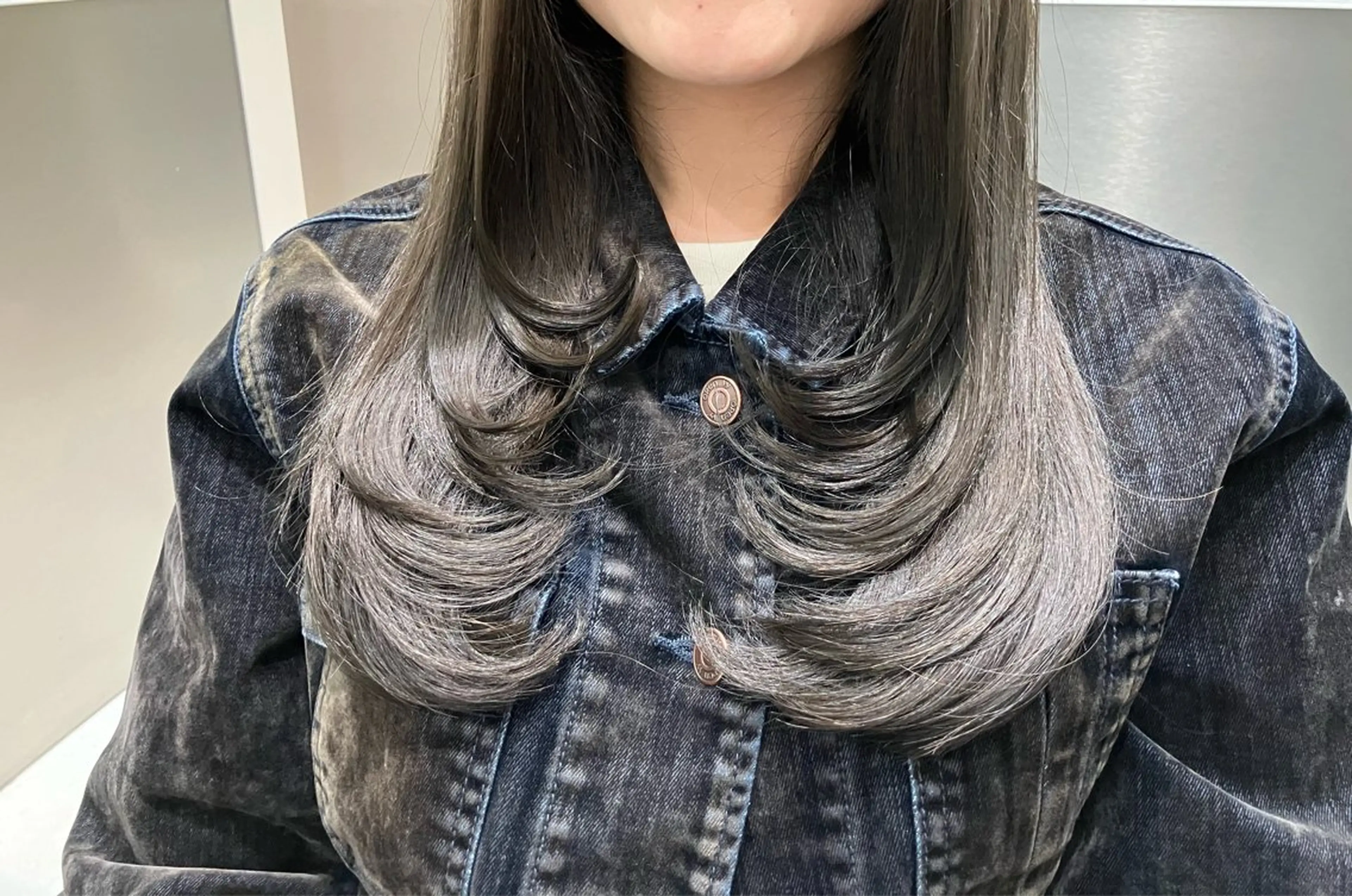 ロング カラー カット ヘアカラー トリートメント 💖ブリーチなし透明 感💖ASAHIのヘアスタイル