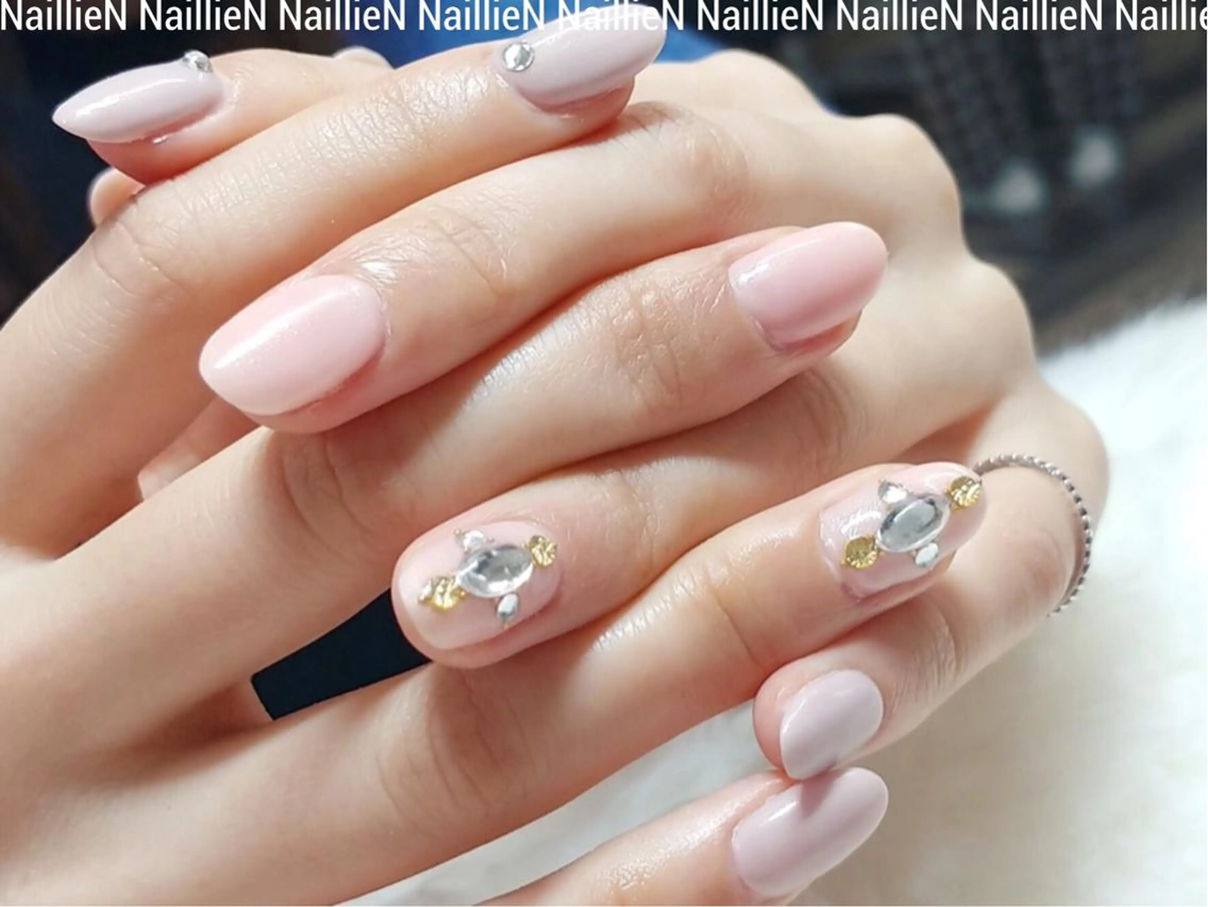 ネイル シンプルネイル Nail lieNのネイルデザイン