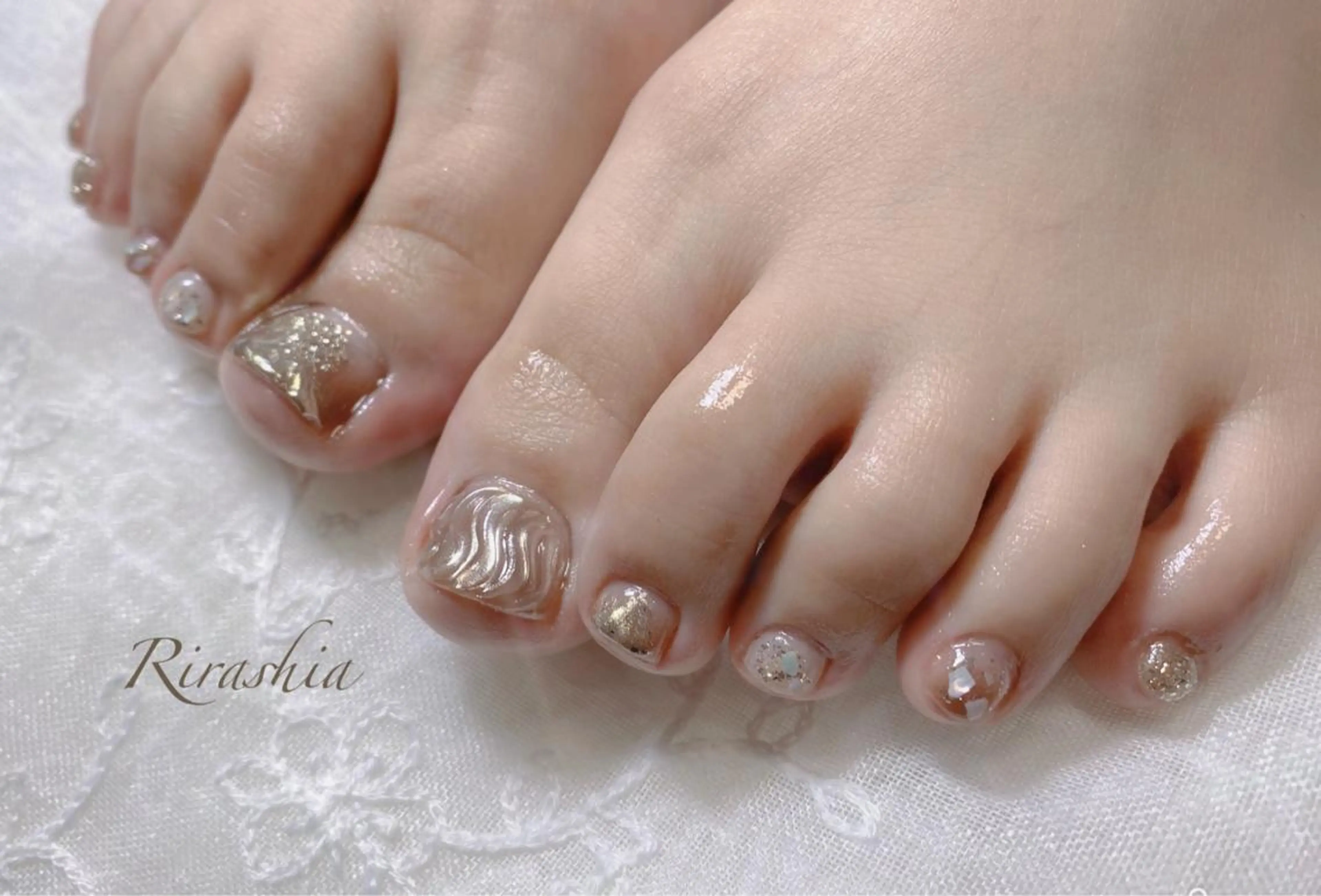 ネイル ミラーネイル 持ち込み ハンドスパ｜ネイル Rirashaのネイルデザイン