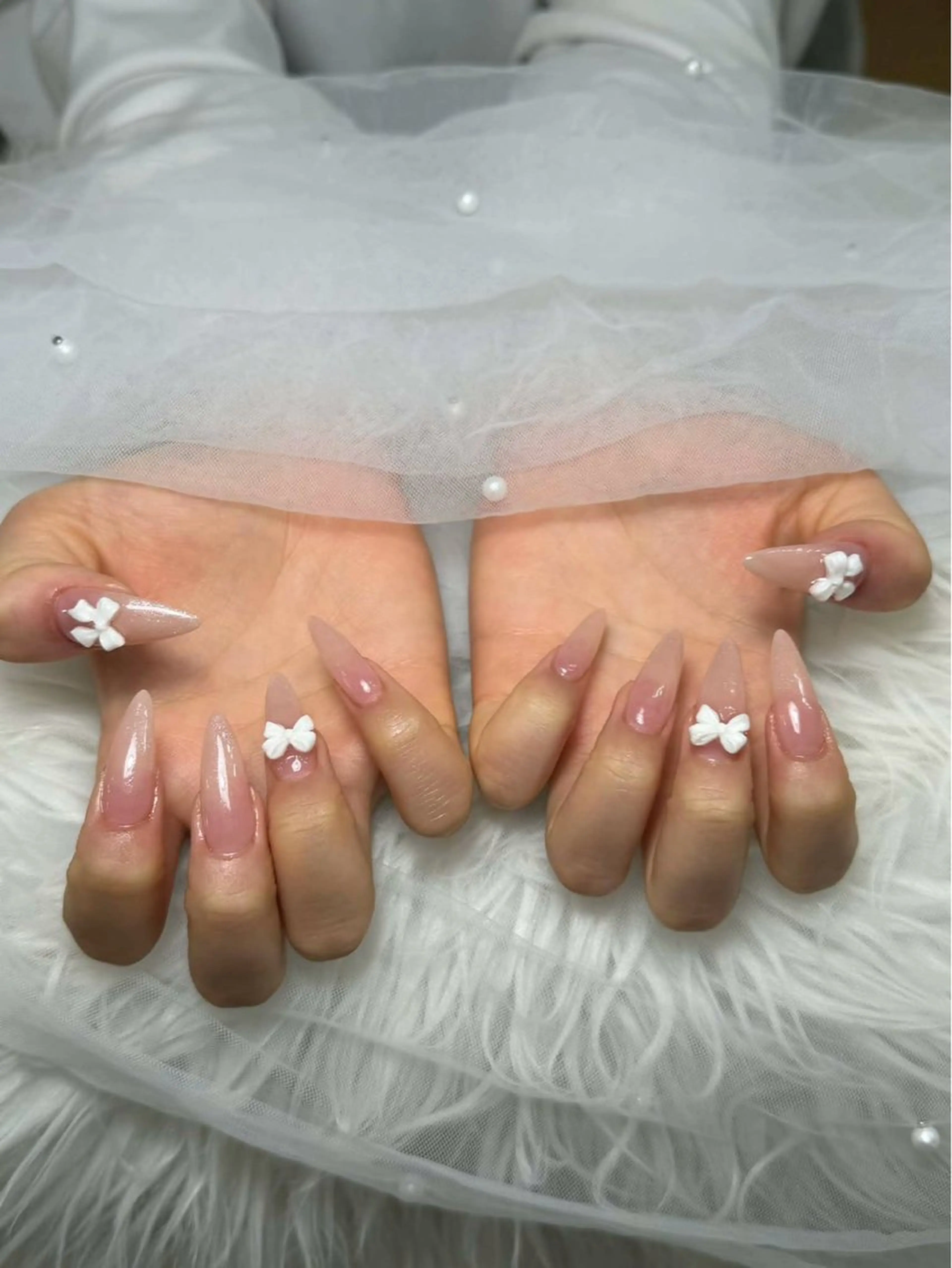ネイル ハンドネイル T.Lee Nail Lilyのネイルデザイン
