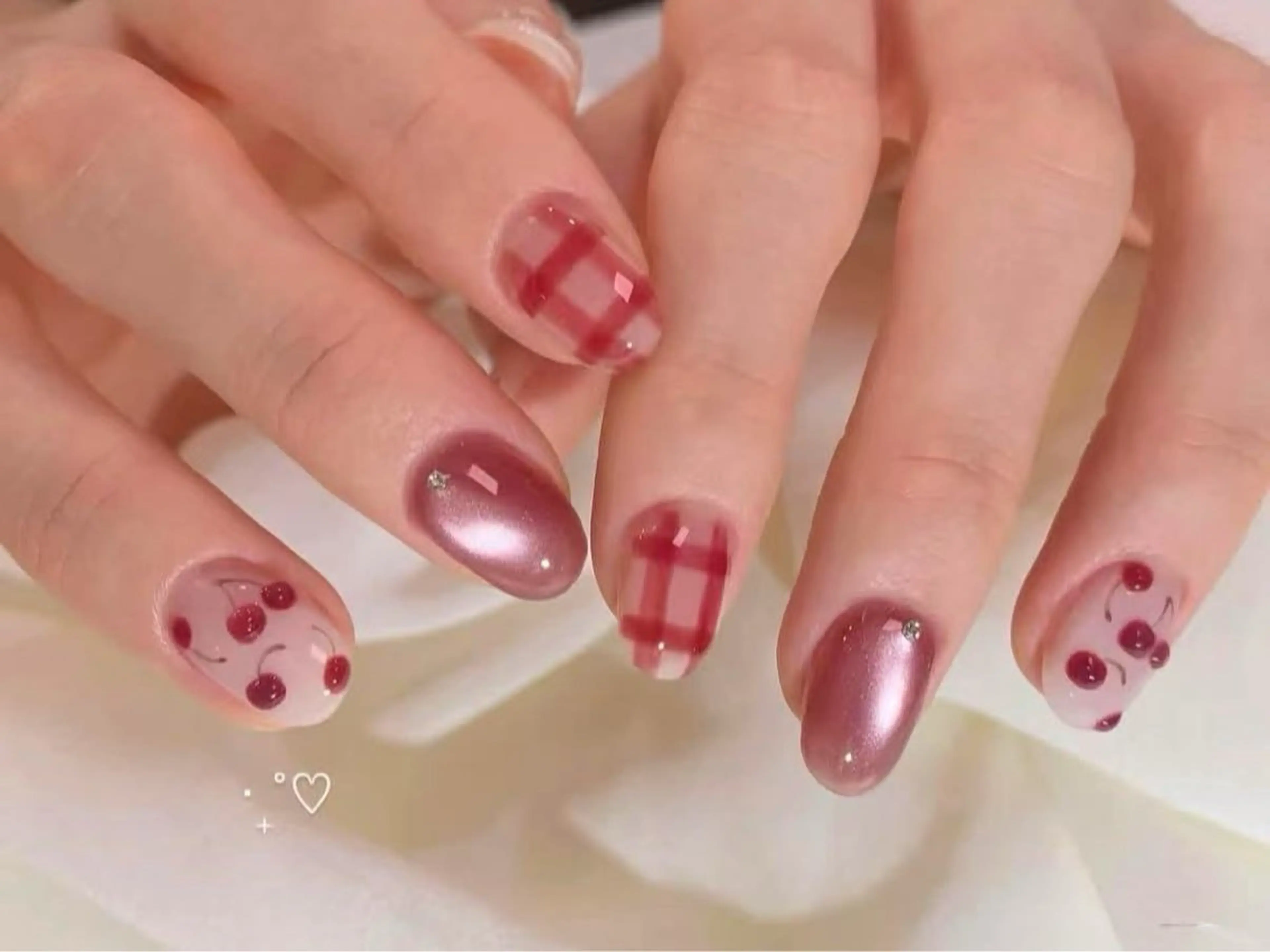 ネイル H&B せつかのネイルデザイン