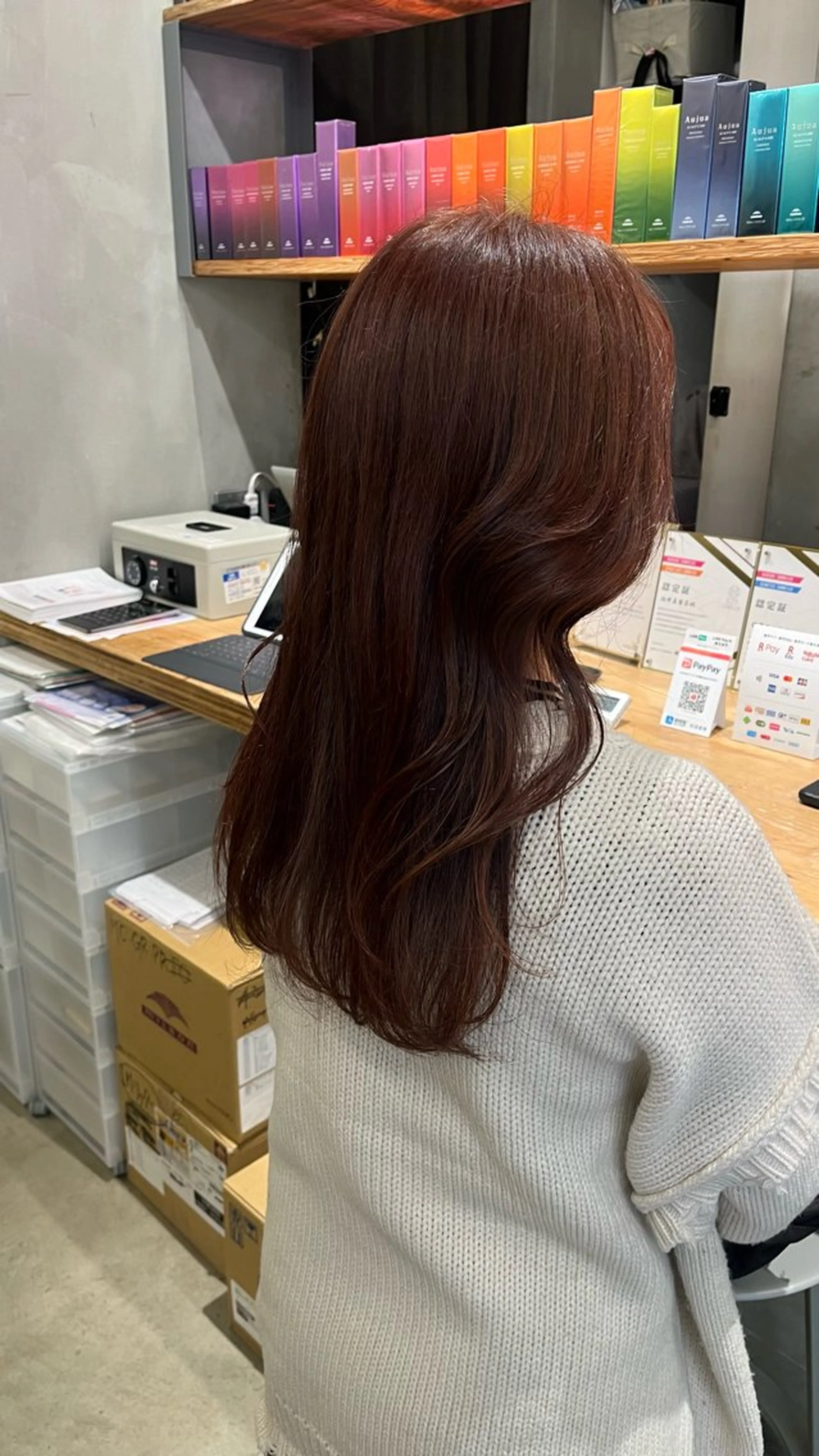 セミロング カラー ブラウンカラー ピンクカラー ピンクブラウン ヘアカラー Naotsuka Yui  🌺のヘアスタイル