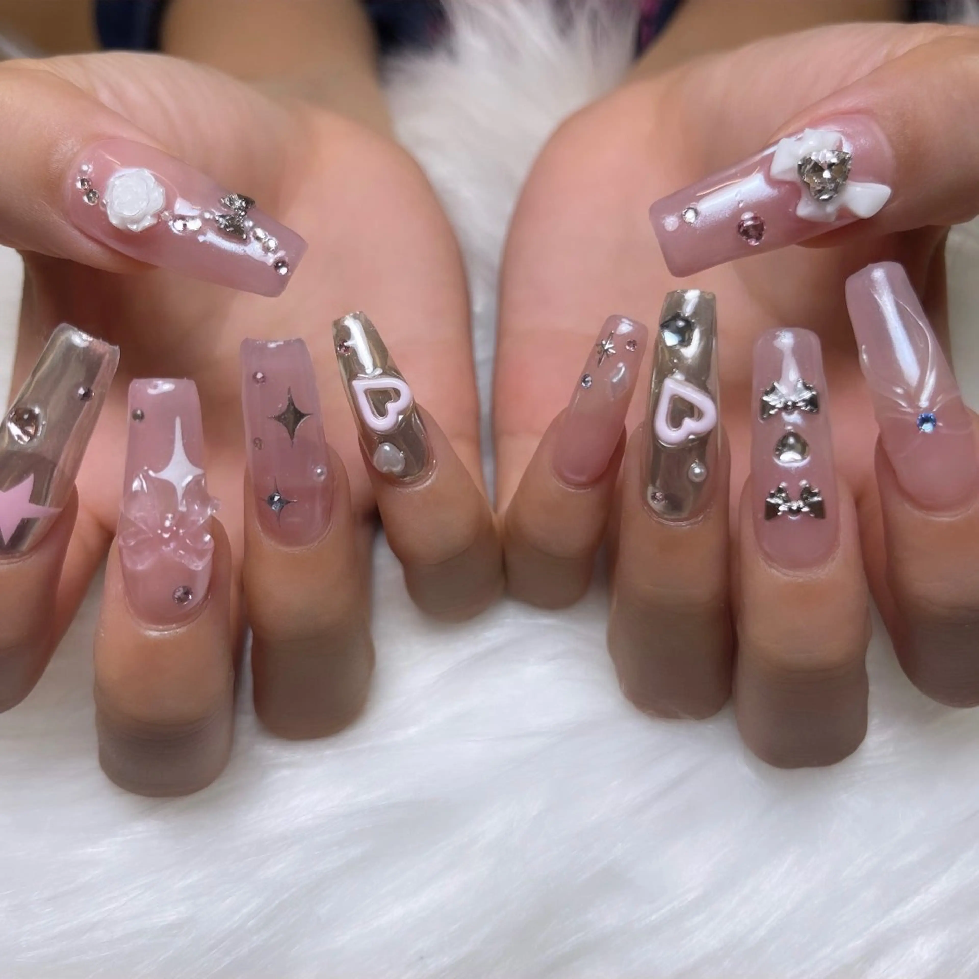 ネイル 🧁fein. nana🩵のネイルデザイン