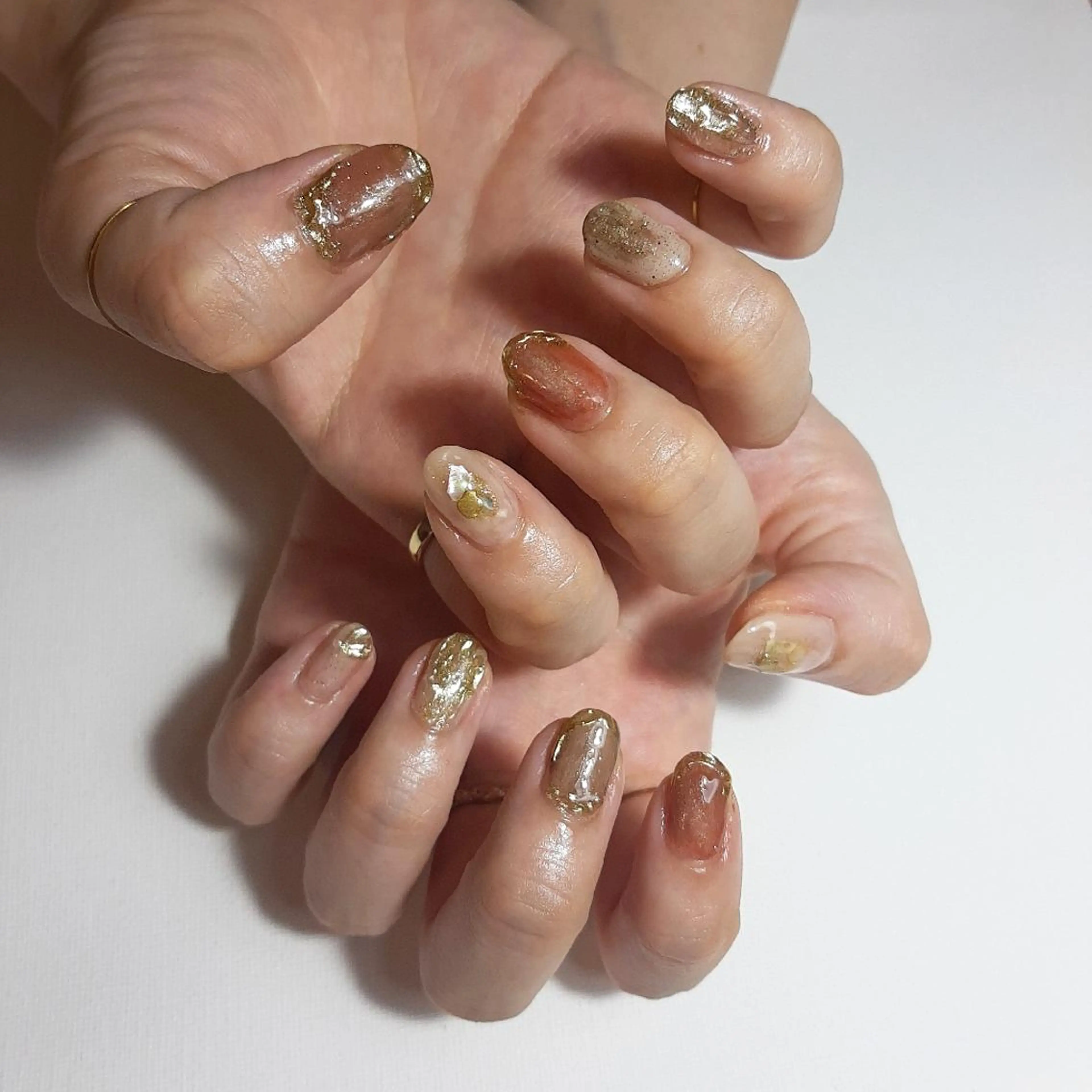 ネイル ブラウン ニュアンスネイル owlnail /持込みデザイン専門のネイルデザイン