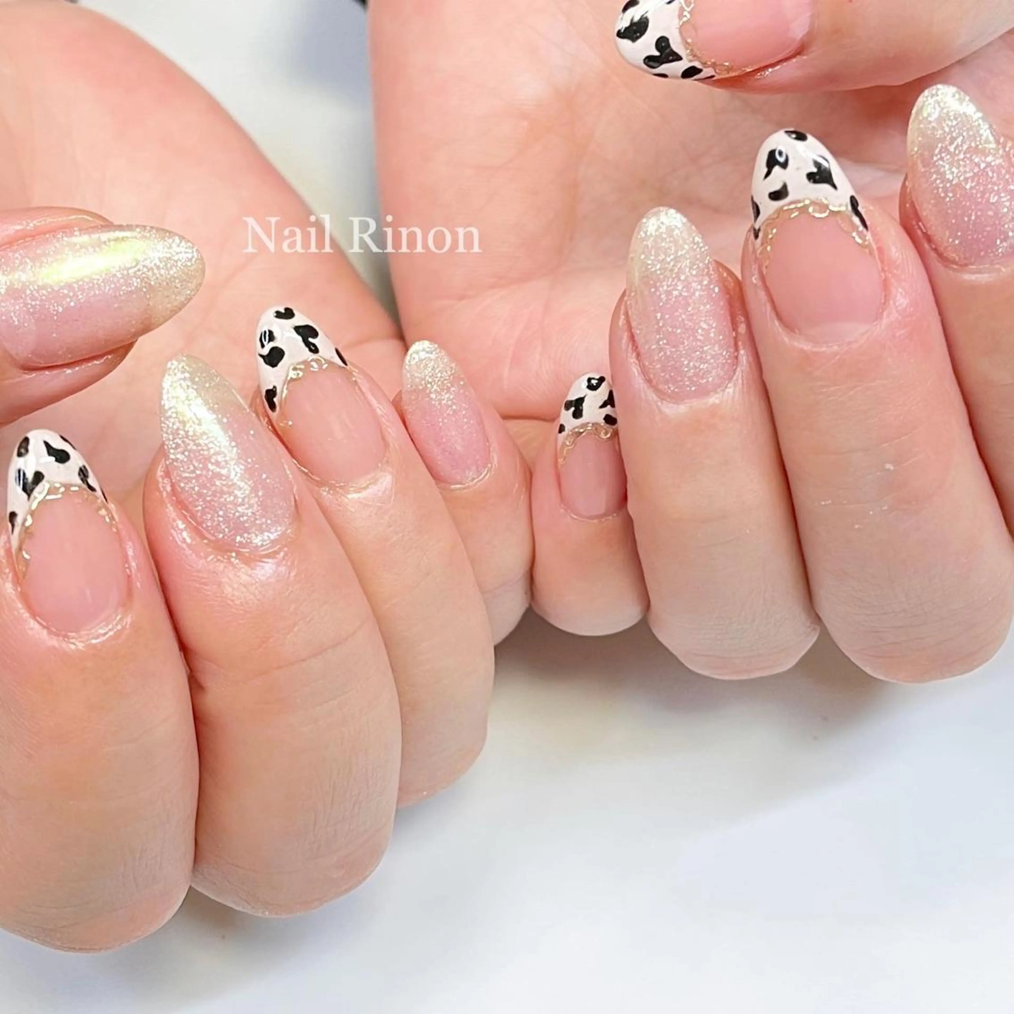 ネイル フレンチネイル ハート ハンドネイル Nail Rinonのネイルデザイン