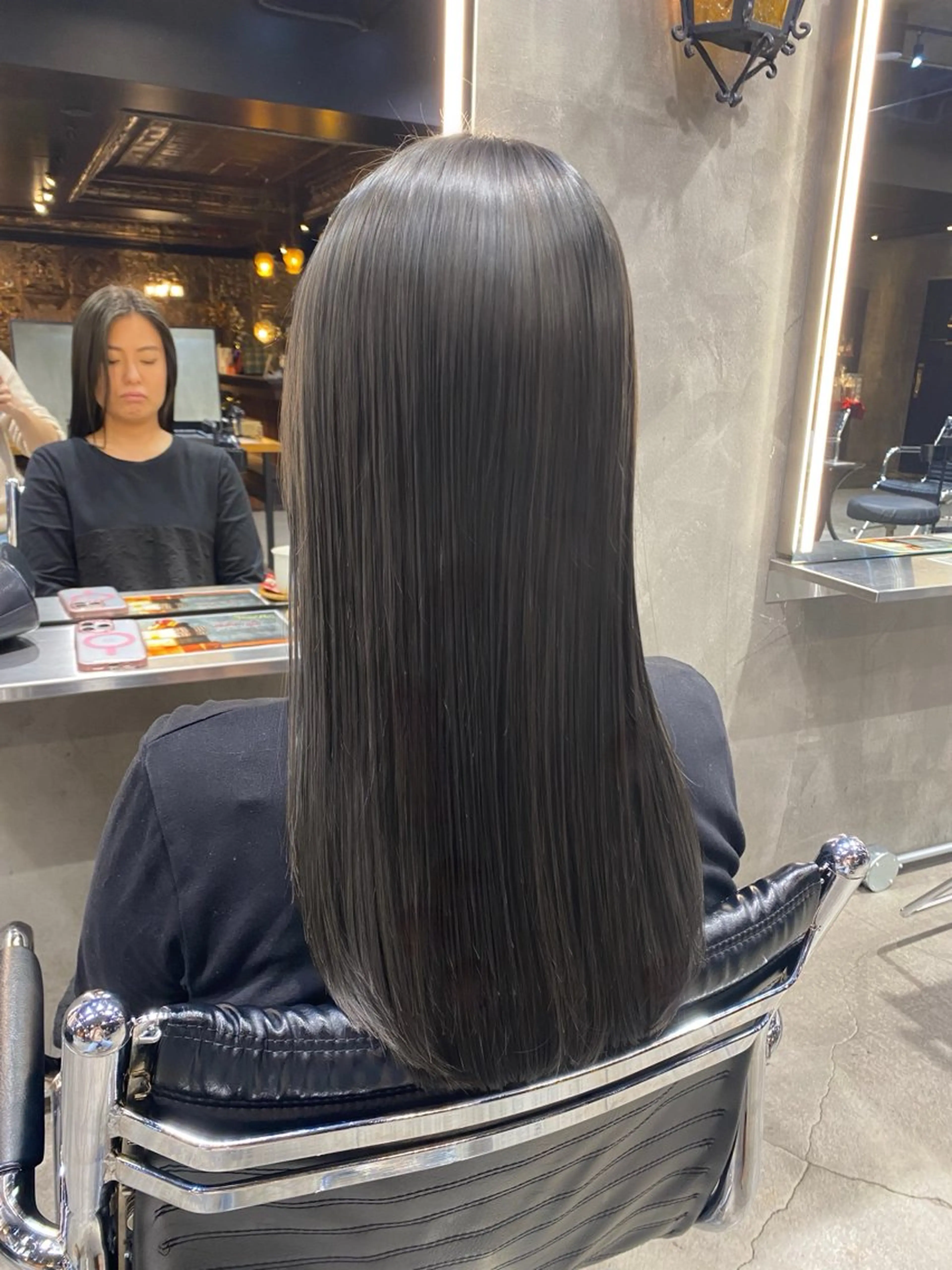 セミロング カラー グレージュ カーキグレージュ トリートメント カット ヘアカラー トリートメント 透明感カラー🌿 グレージュ🐺陽介のヘアスタイル