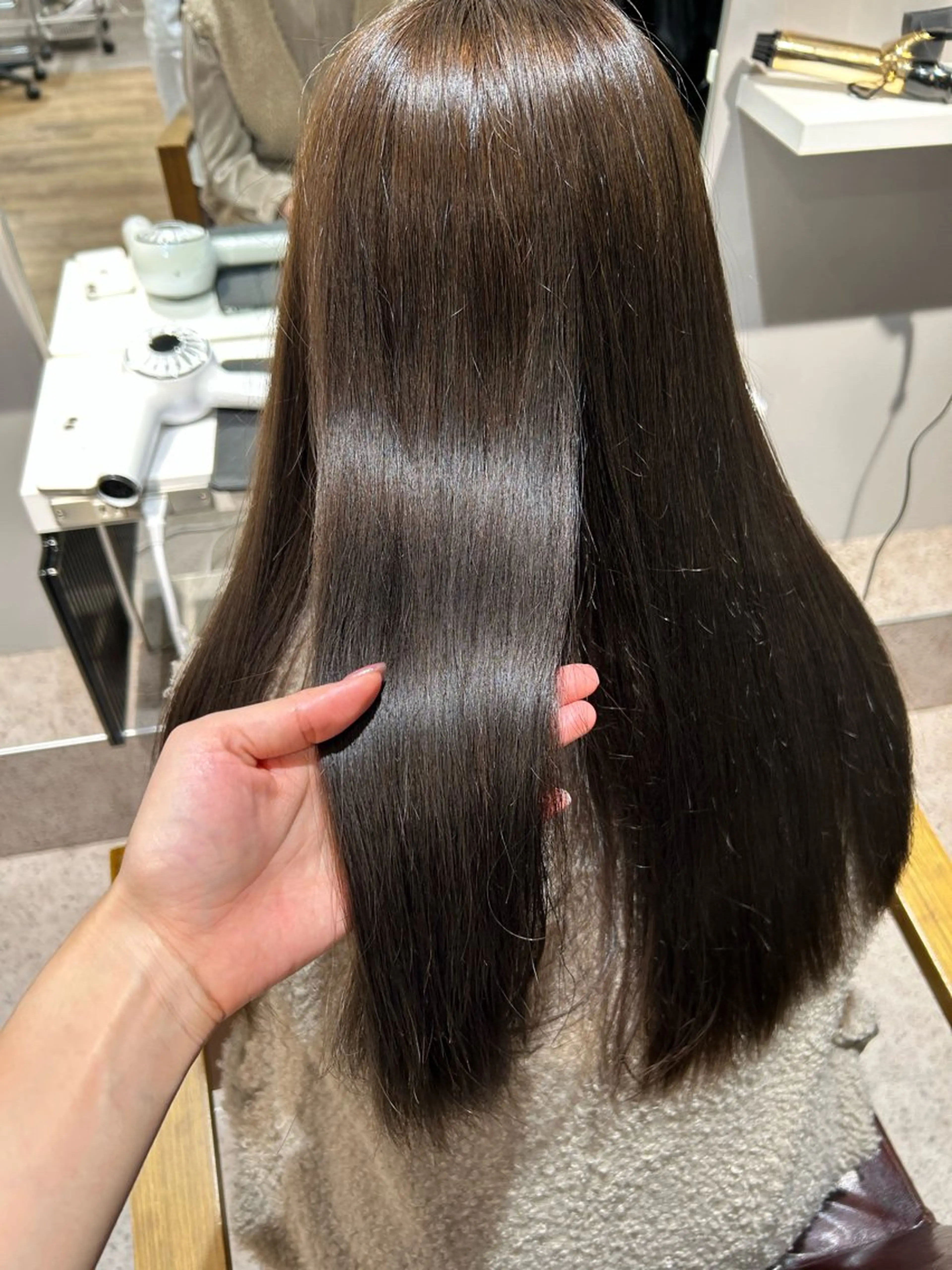 ロング カット 綾/似合わせcut うめだの隠れ家サロンのヘアスタイル