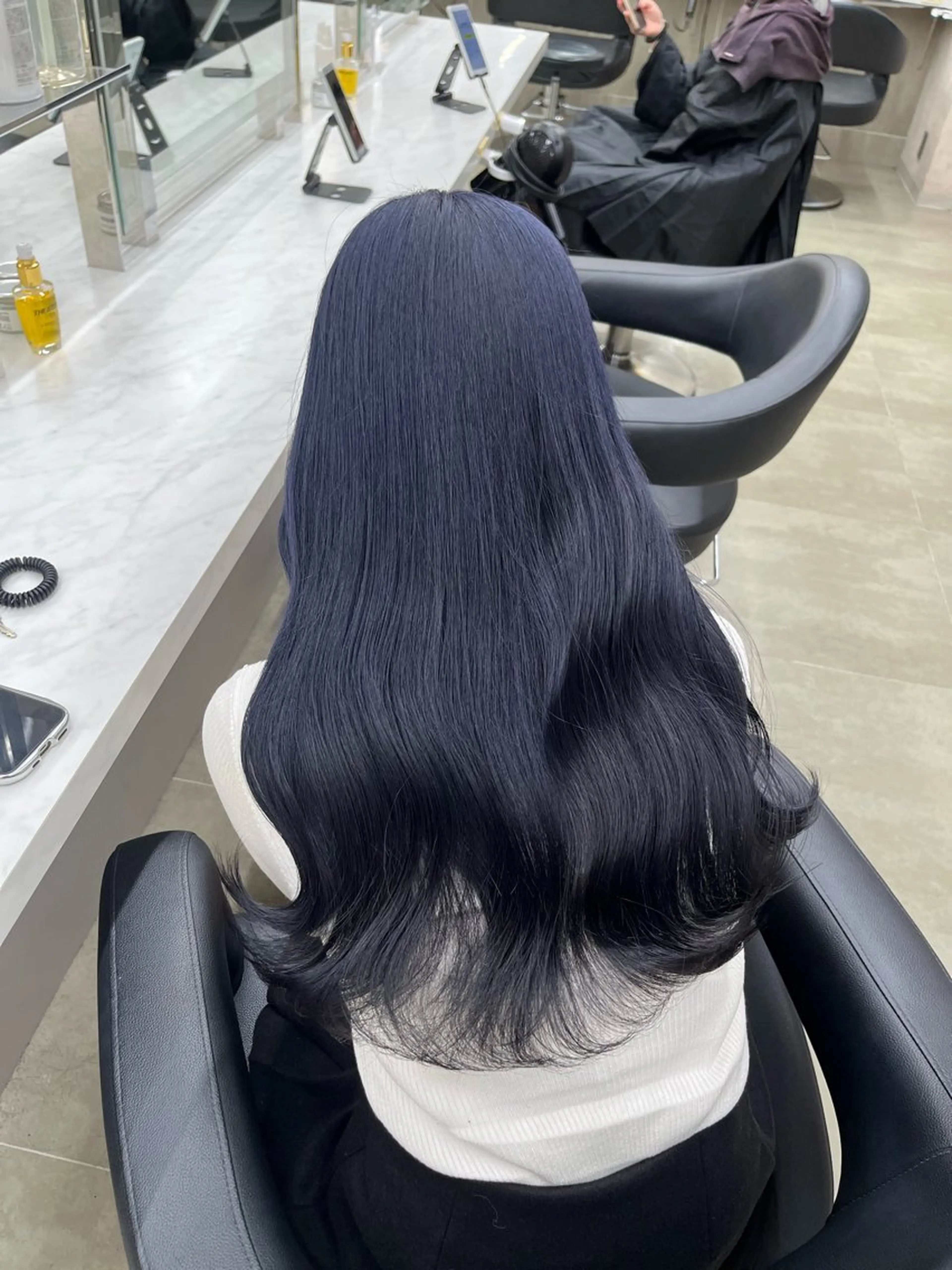 ロング ヘアカラー トリートメント ヘッドスパ ヘアセット 寒色＆ブリーチ特化 寒色MiOのヘアスタイル