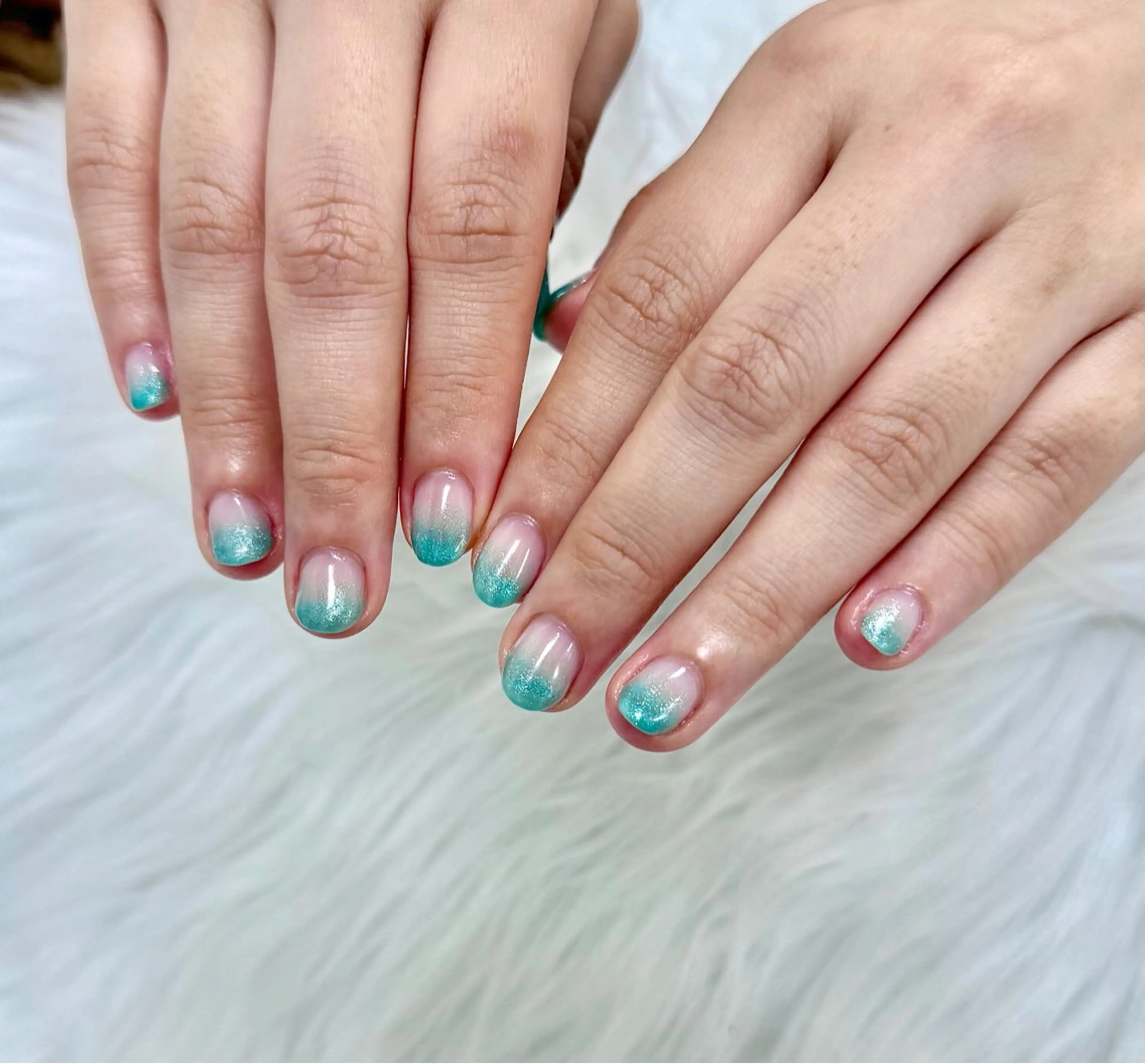 ネイル クリアネイル グラデーション ラメ(グリッター) ラメグラデーション オフィスネイル ハンドネイル PROVE 彩華のネイルデザイン