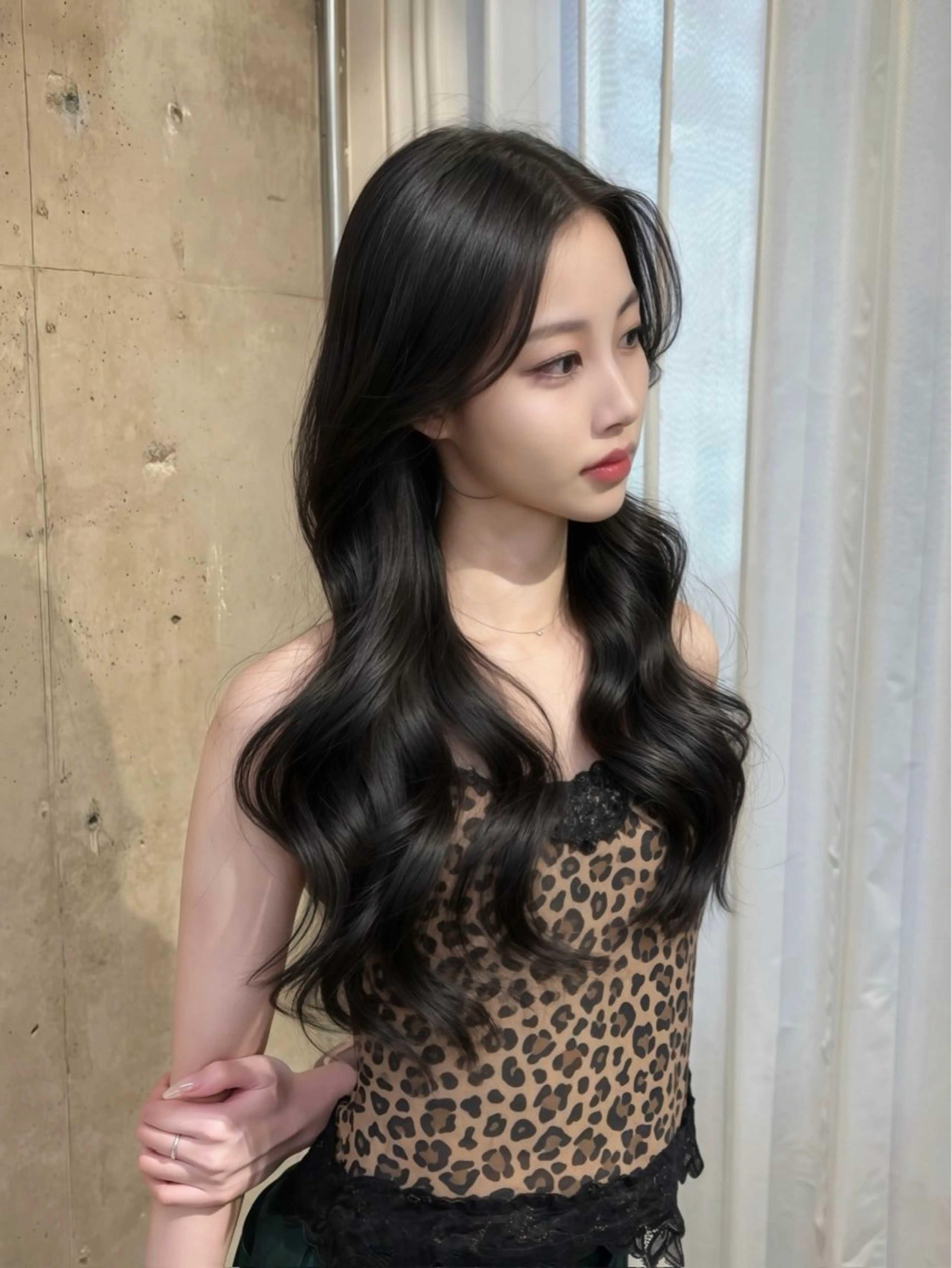 ロング カラー カット ヘアカラー トリートメント 韓国/レイヤー/ 透明感🩶ひかる🩶のヘアスタイル