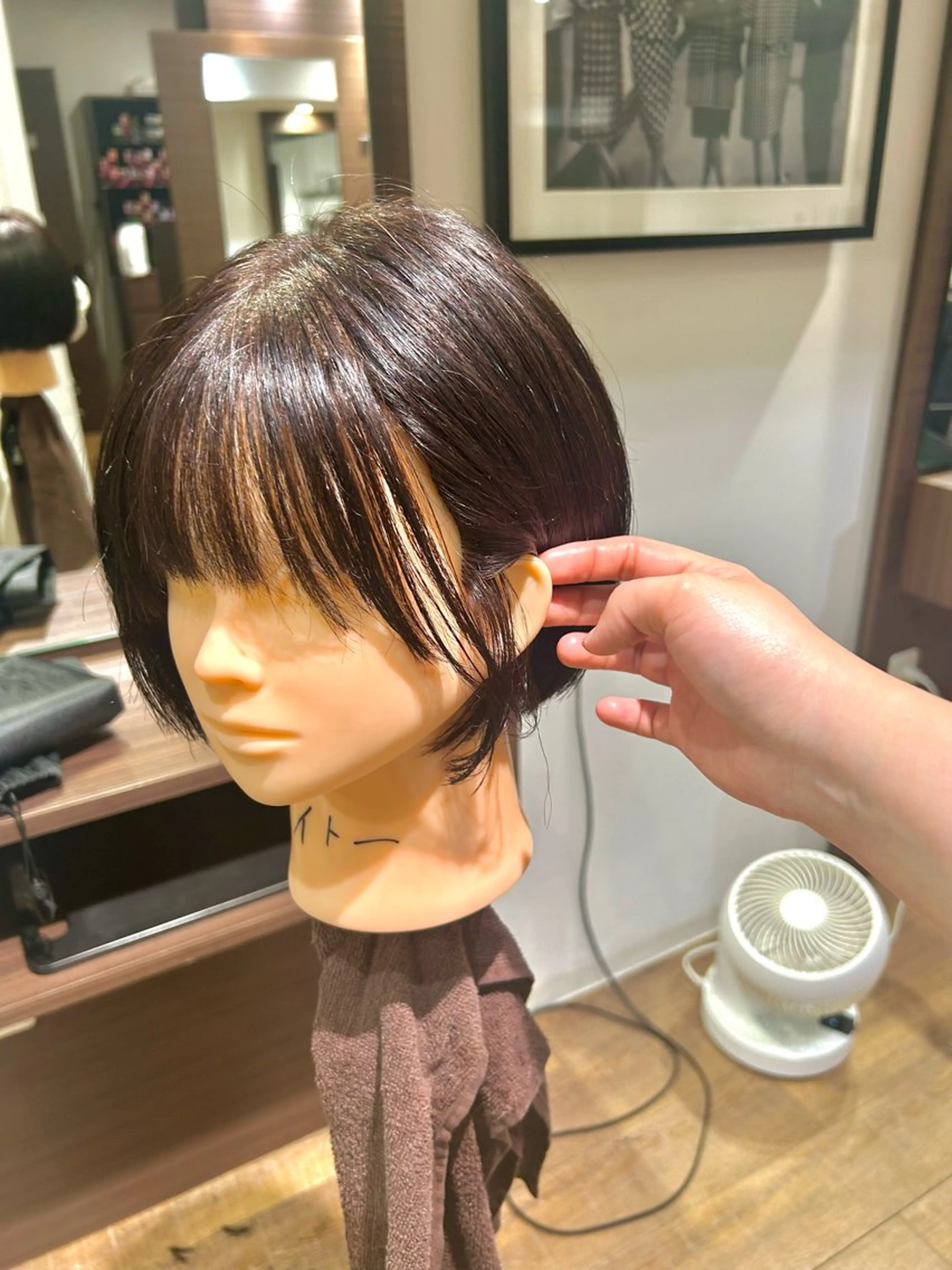 ショート 切りっぱなしボブ ショートボブ 丸みショート ボブ くびれヘア 🧡縮毛矯正🧡 伊藤はるかのヘアスタイル