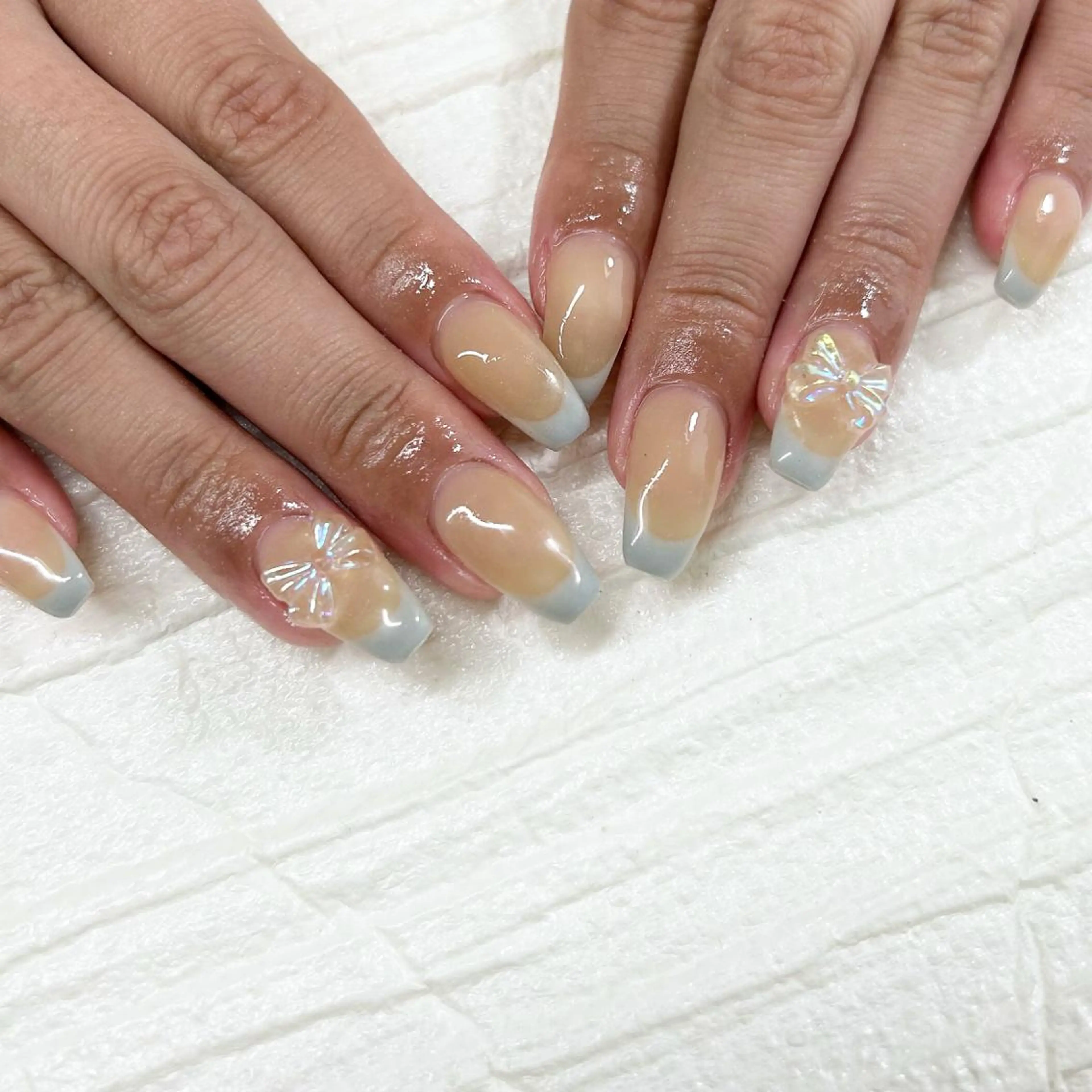 ネイル マツエク・マツパ アイブロウ 韓国風マツエク ワンホンマツエク 韓国ネイル ワンホンネイル pu muのネイルデザイン