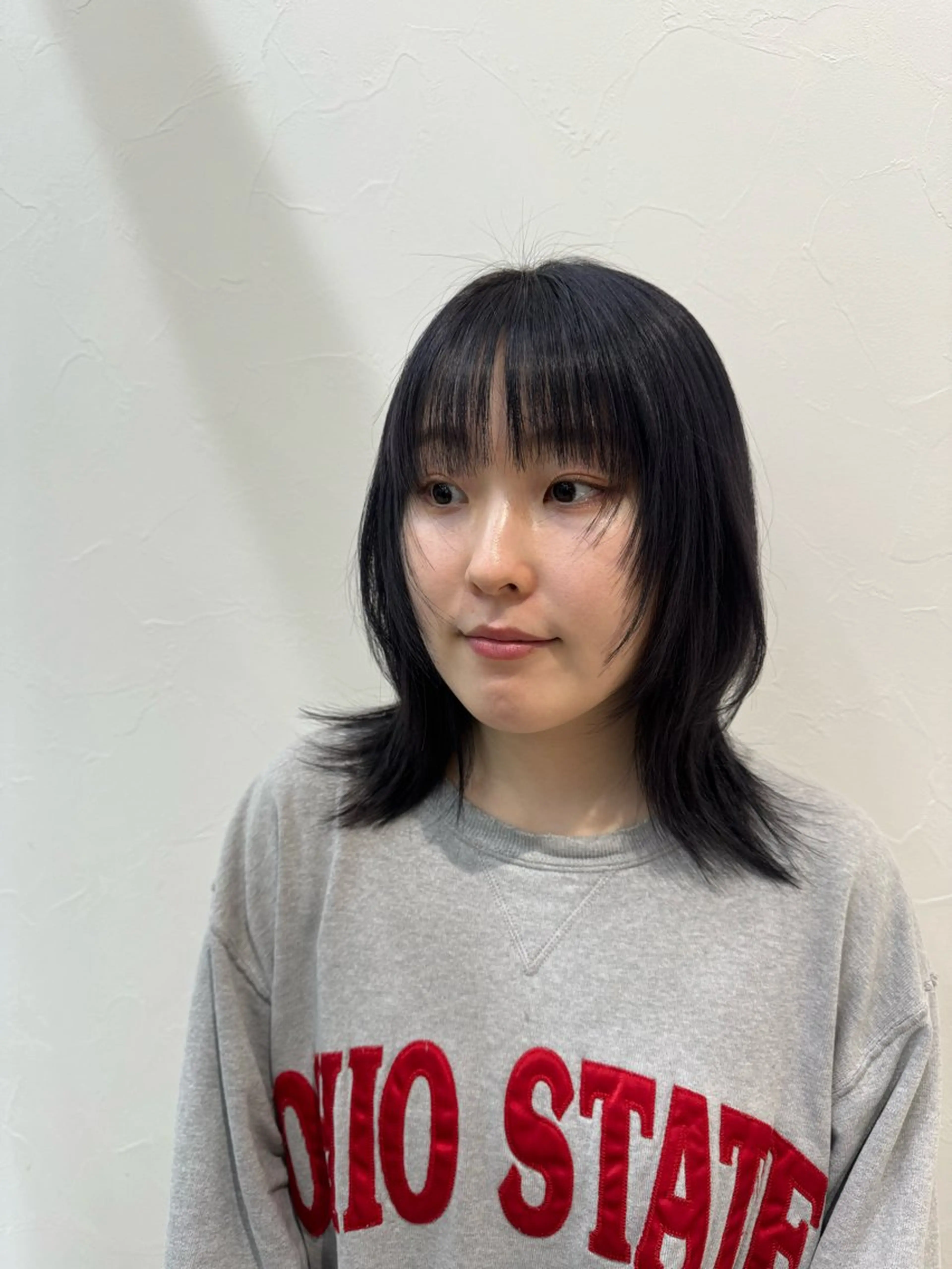 ミディアム カラー レイヤーカット 小顔カット ウルフカット ウルフレイヤー 髪質改善×艶カラー Haruのヘアスタイル