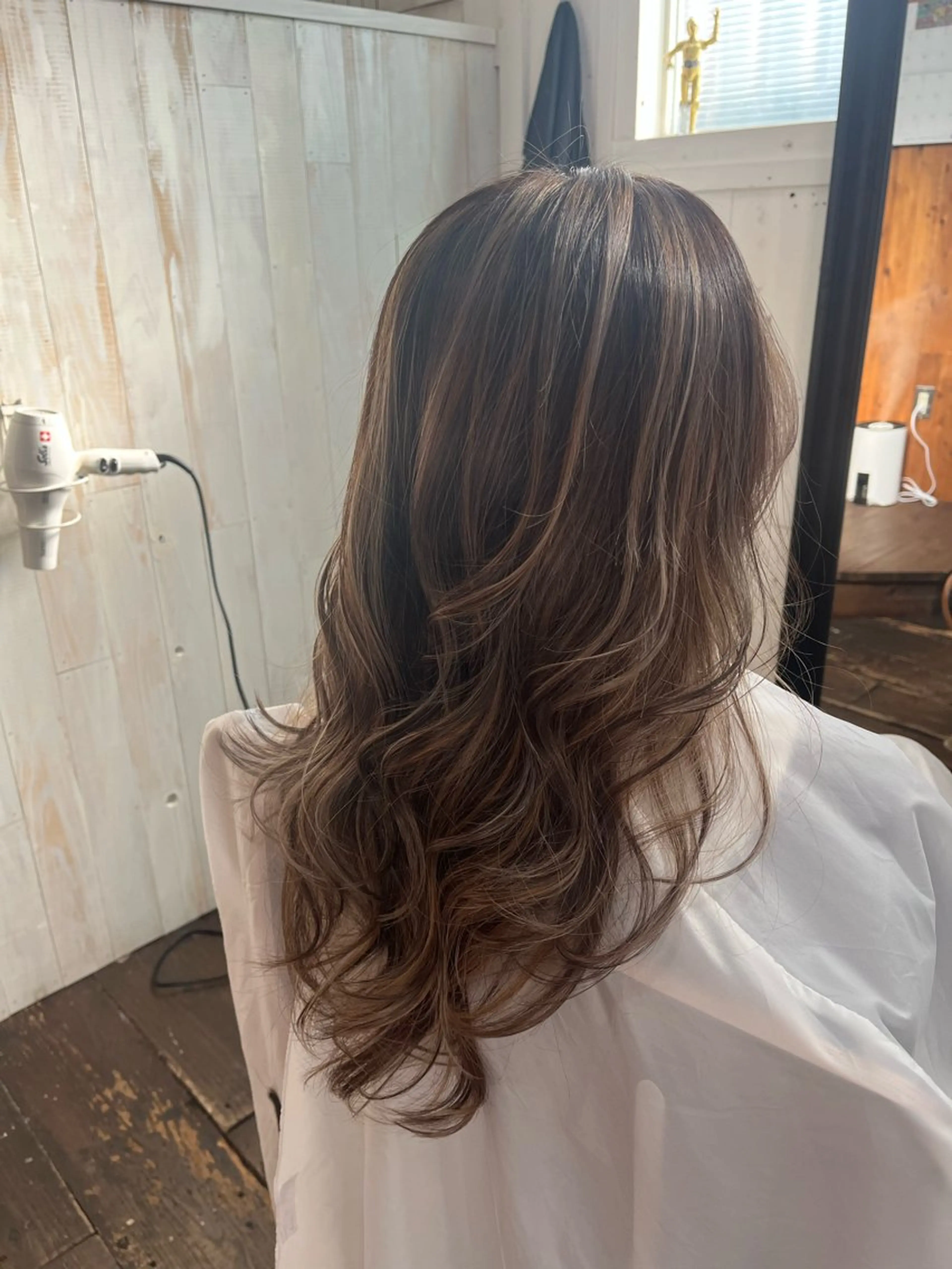 ロング 紙屋 隼人のヘアスタイル