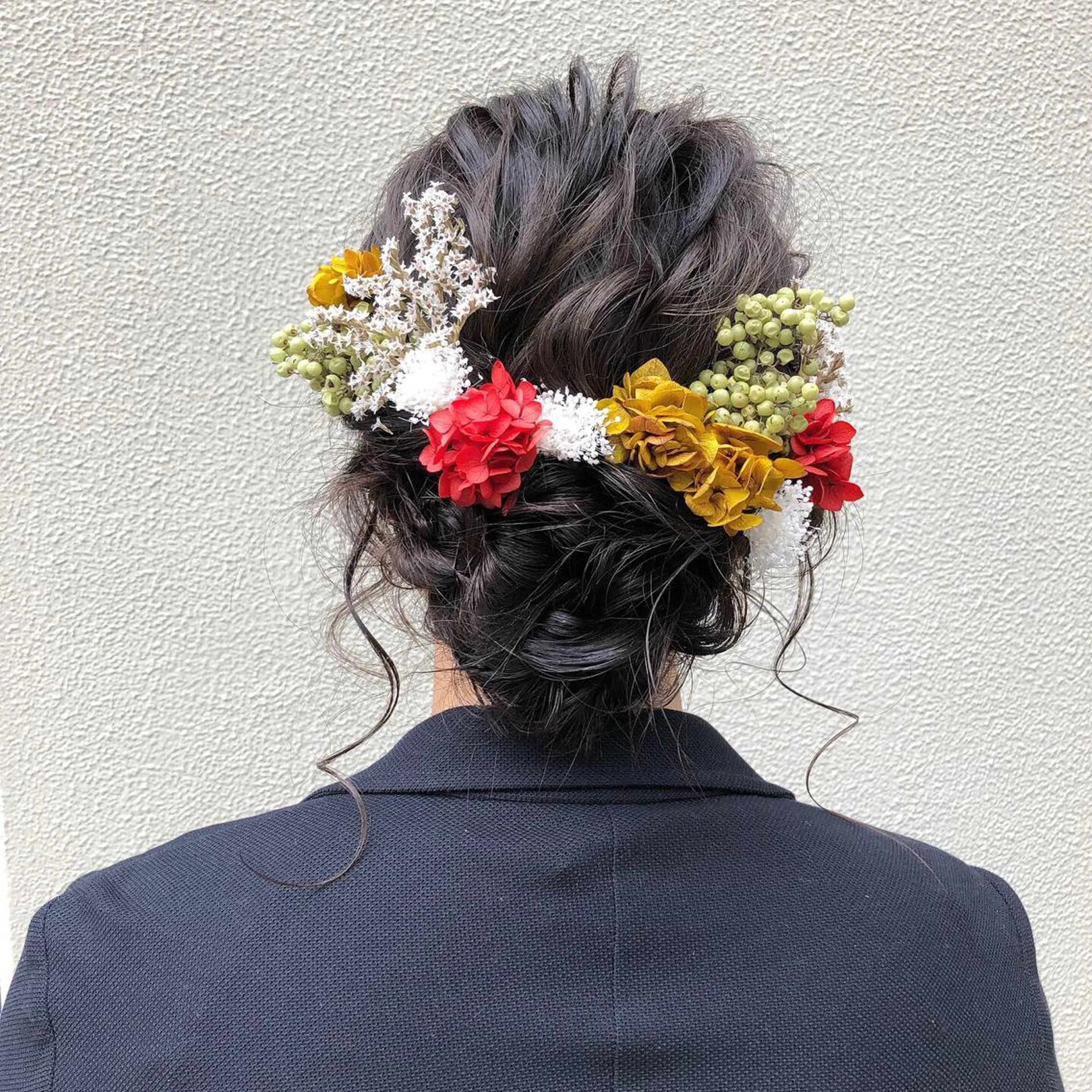 ミディアム ヘアアレンジ ツキノキ ミナのヘアスタイル