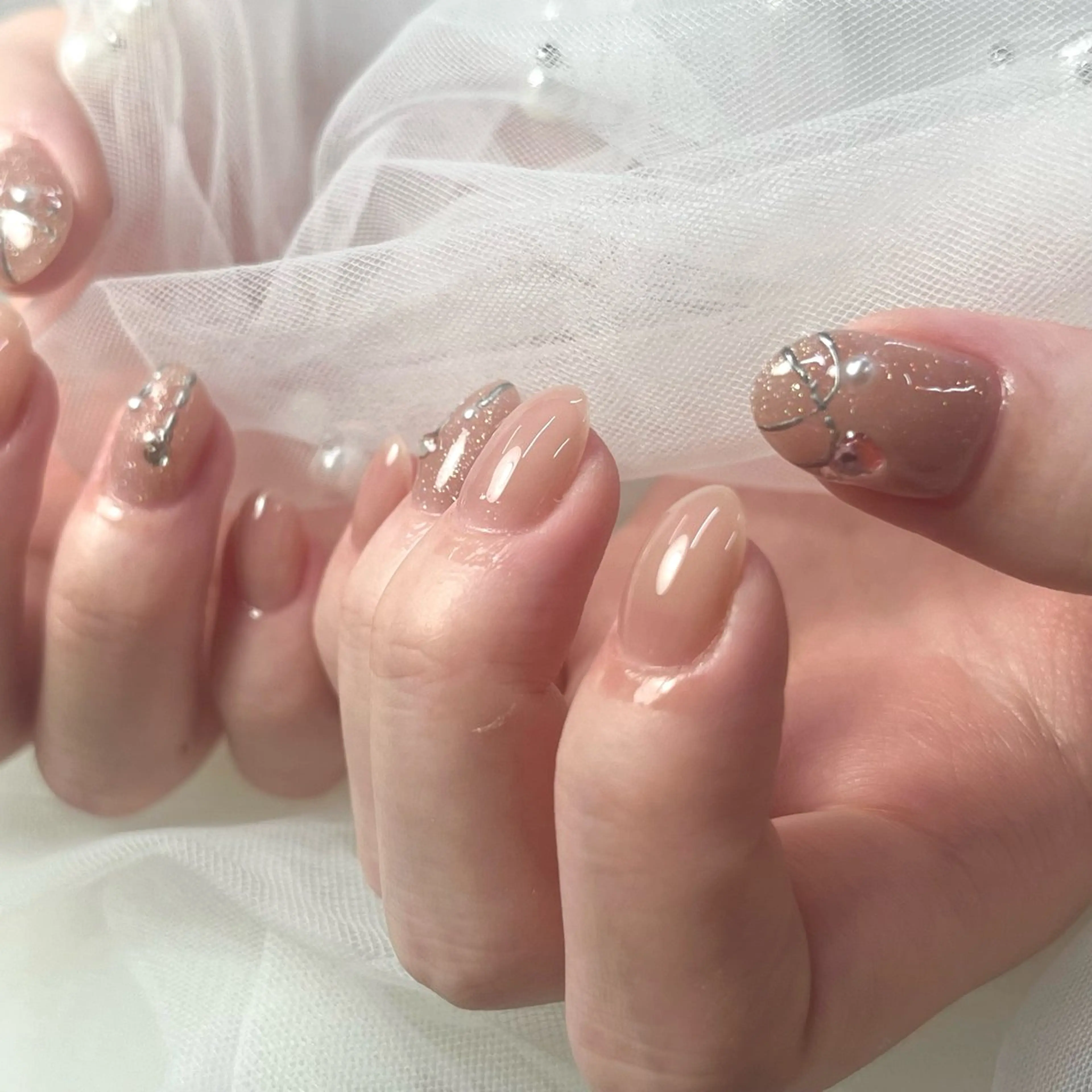 ネイル キラキラネイル 韓国ネイル オフィスネイル ワンカラーネイル ピンク ハンドネイル ToliyDeliy Mayuのネイルデザイン