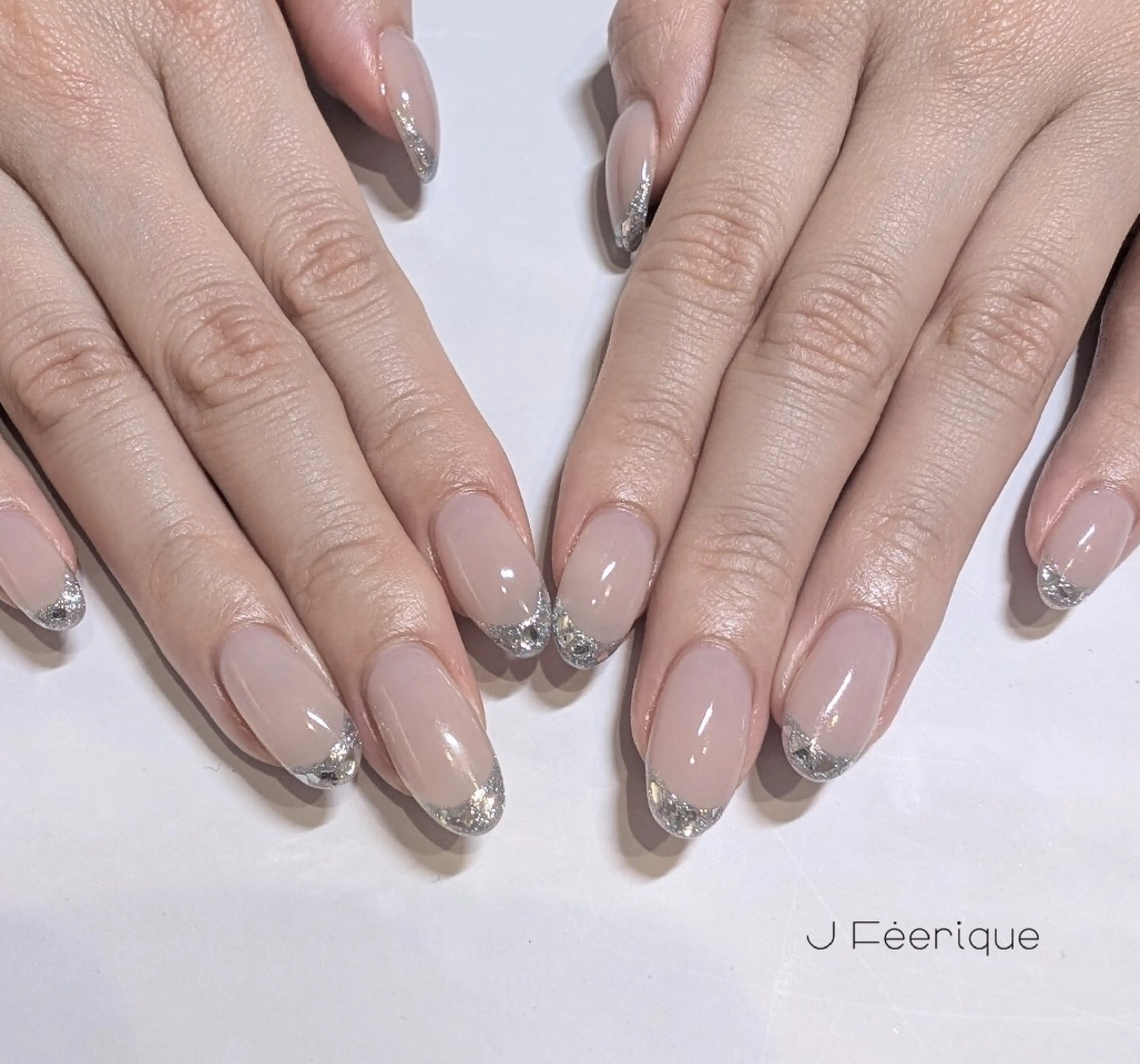 ネイル Eri 歴8年 / 南森町ネイル💅のネイルデザイン
