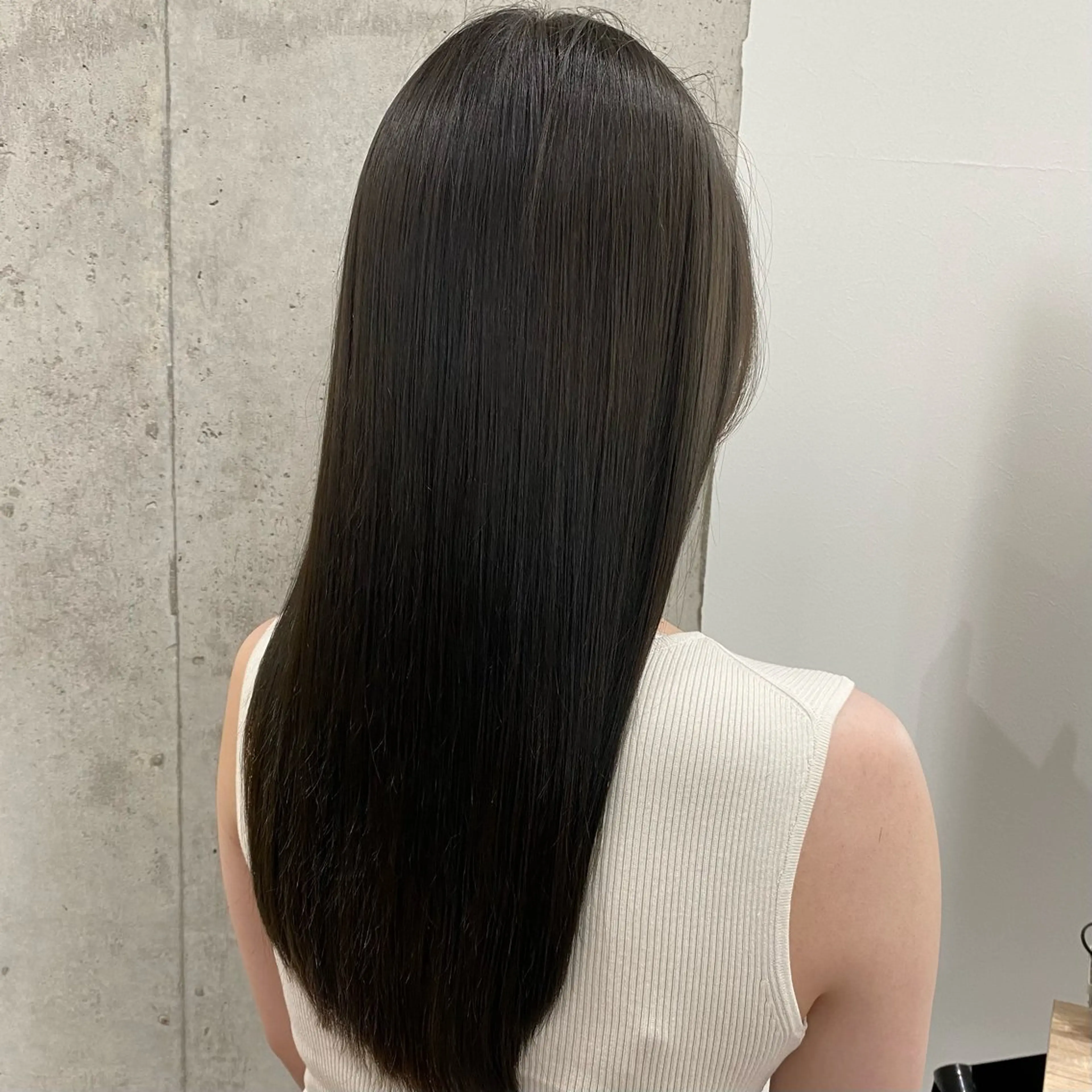 セミロング セミロングパーマ ハイライト 髪質改善 レイヤーカット ショート職人 美容師【KENTA】のヘアスタイル