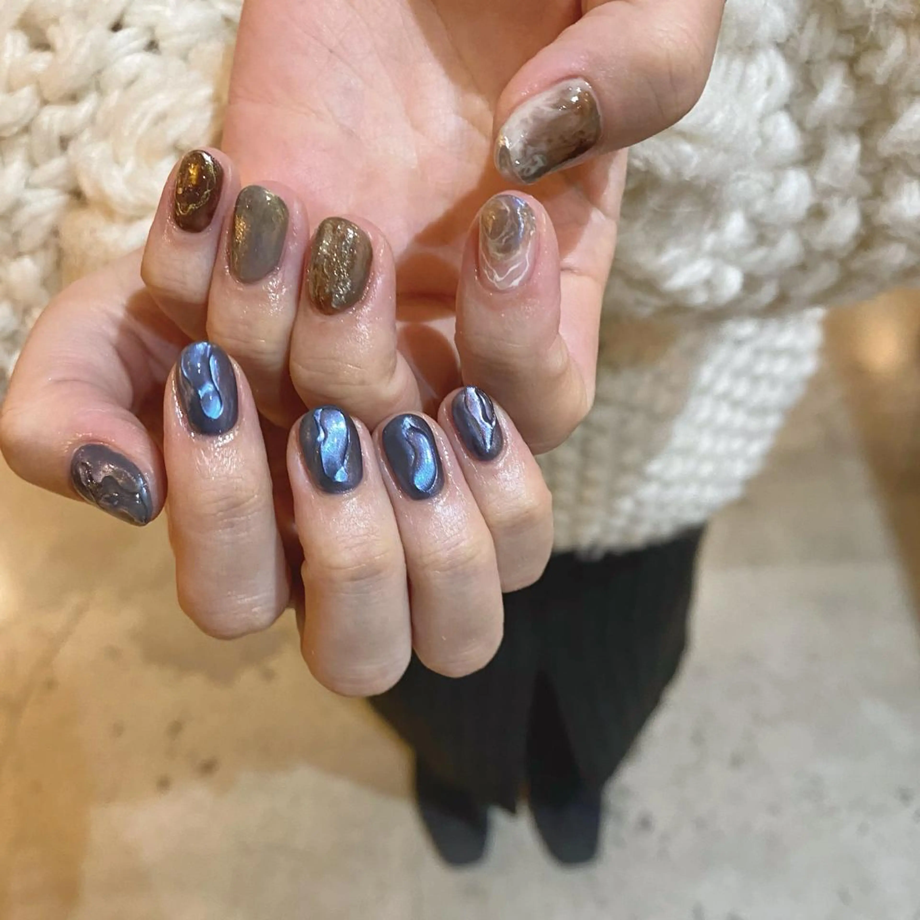 ネイル マットネイル ミラーネイル ネイビー ハンドネイル nable.所属・栗林 実莉のネイルデザイン