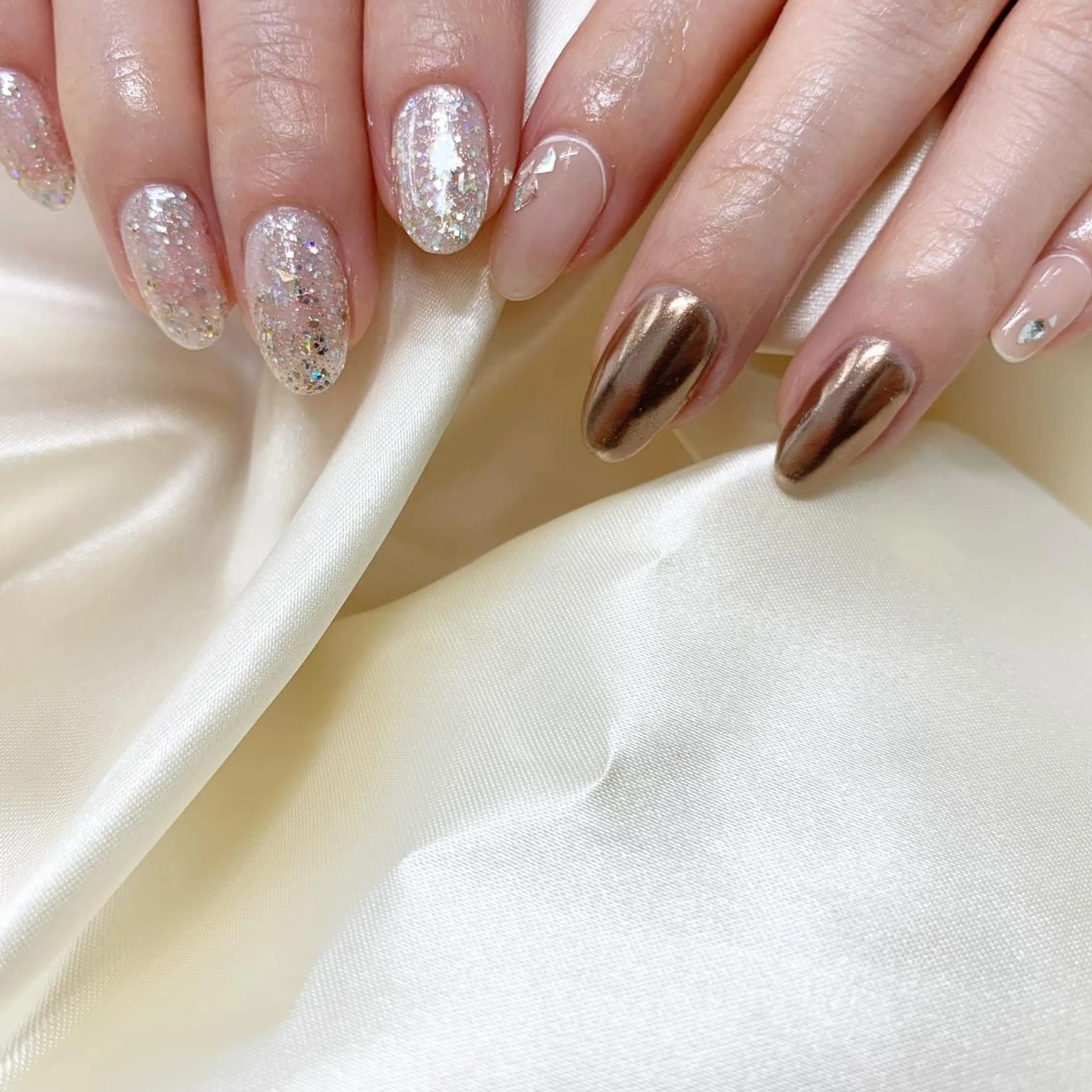 ネイル アートネイル カジュアル フラッシュネイル フレンチネイル ジェルネイル muku.nail mutsumiのネイルデザイン