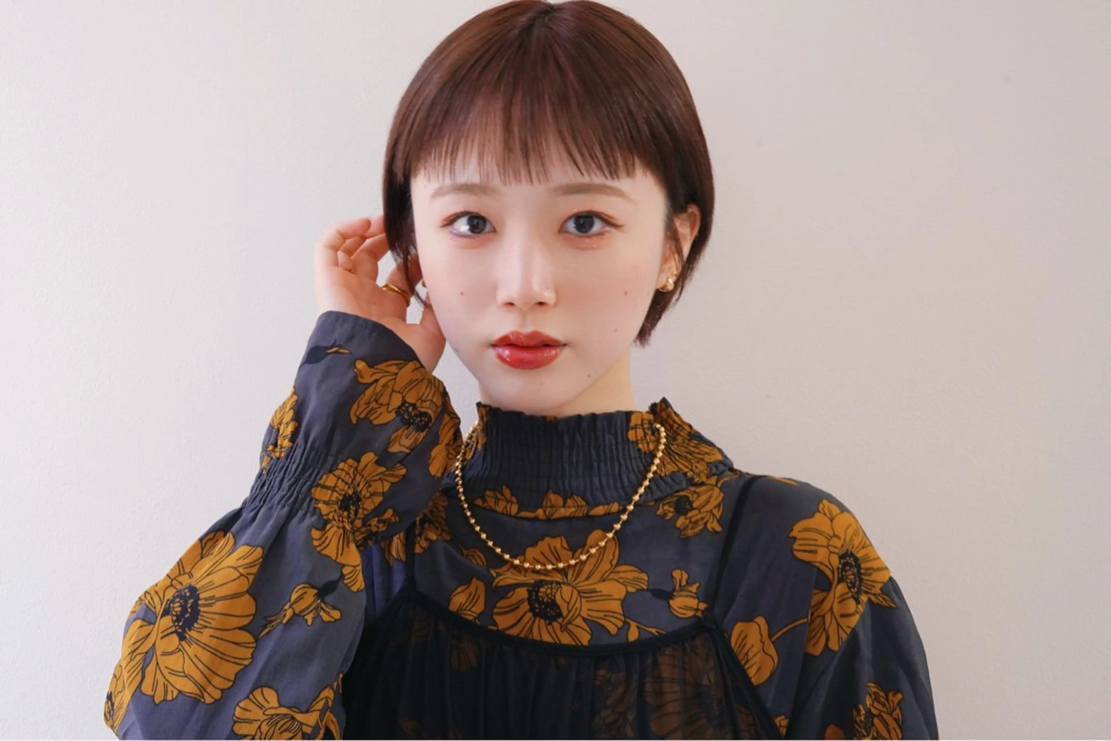 ショート カラー イルミナカラー 髪質改善 オン眉 縮毛矯正×髪質改善 店長　DAITOのヘアスタイル