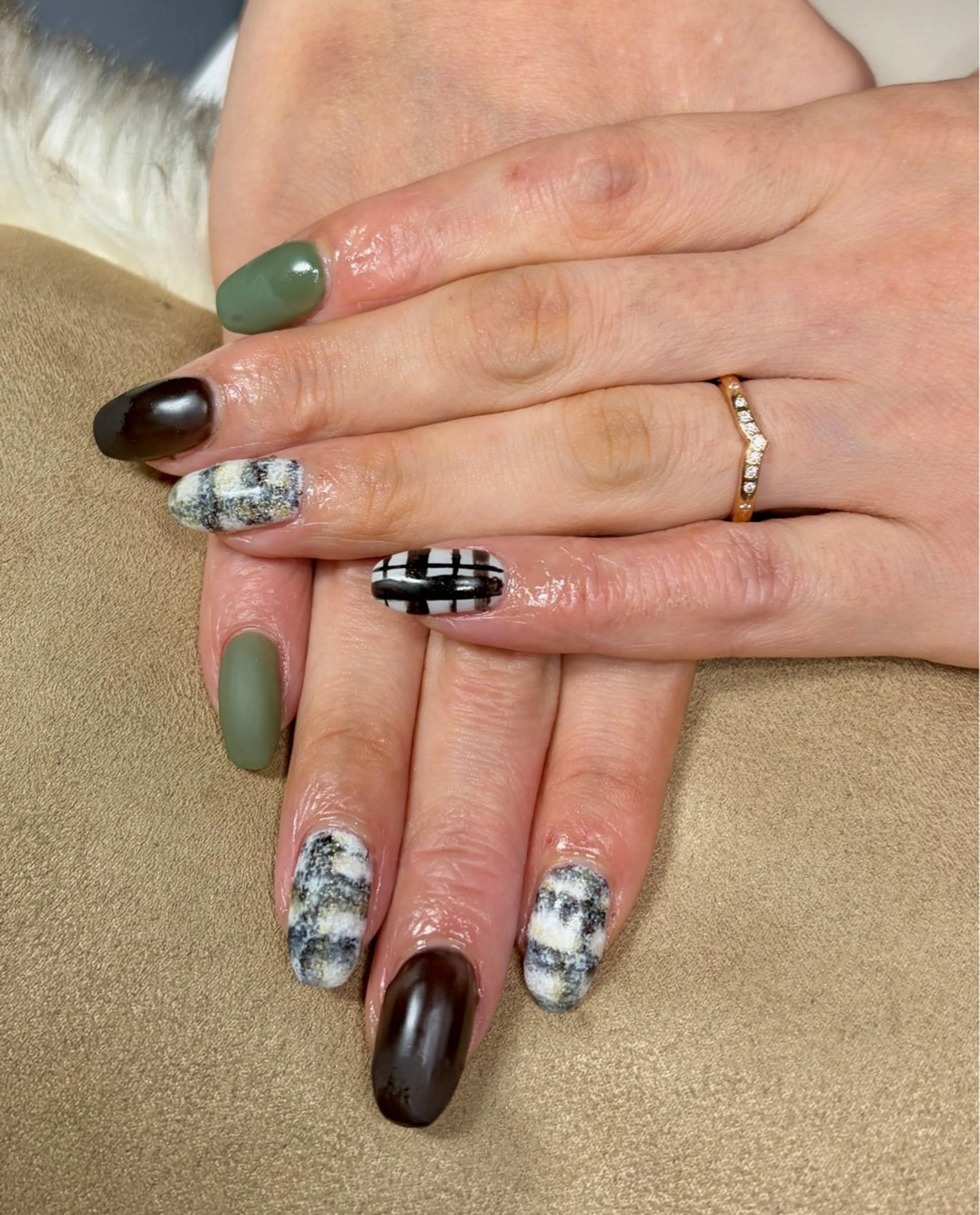 ネイル nailroom HARU.のネイルデザイン