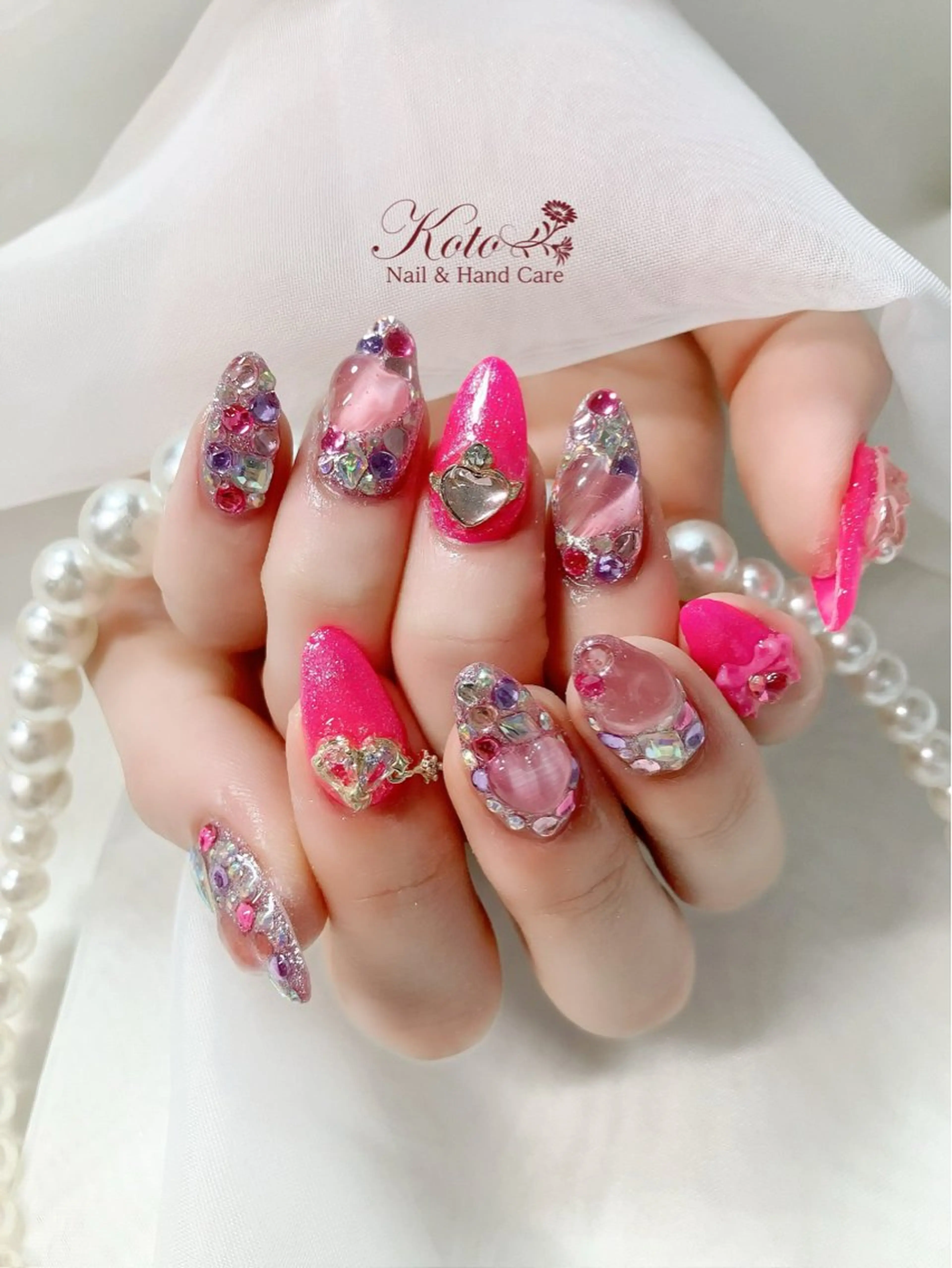 ネイル 長さ出し ジェルネイル キラキラネイル 持ち込み ニュアンスネイル Risa ネイルサロンKOTOのネイルデザイン