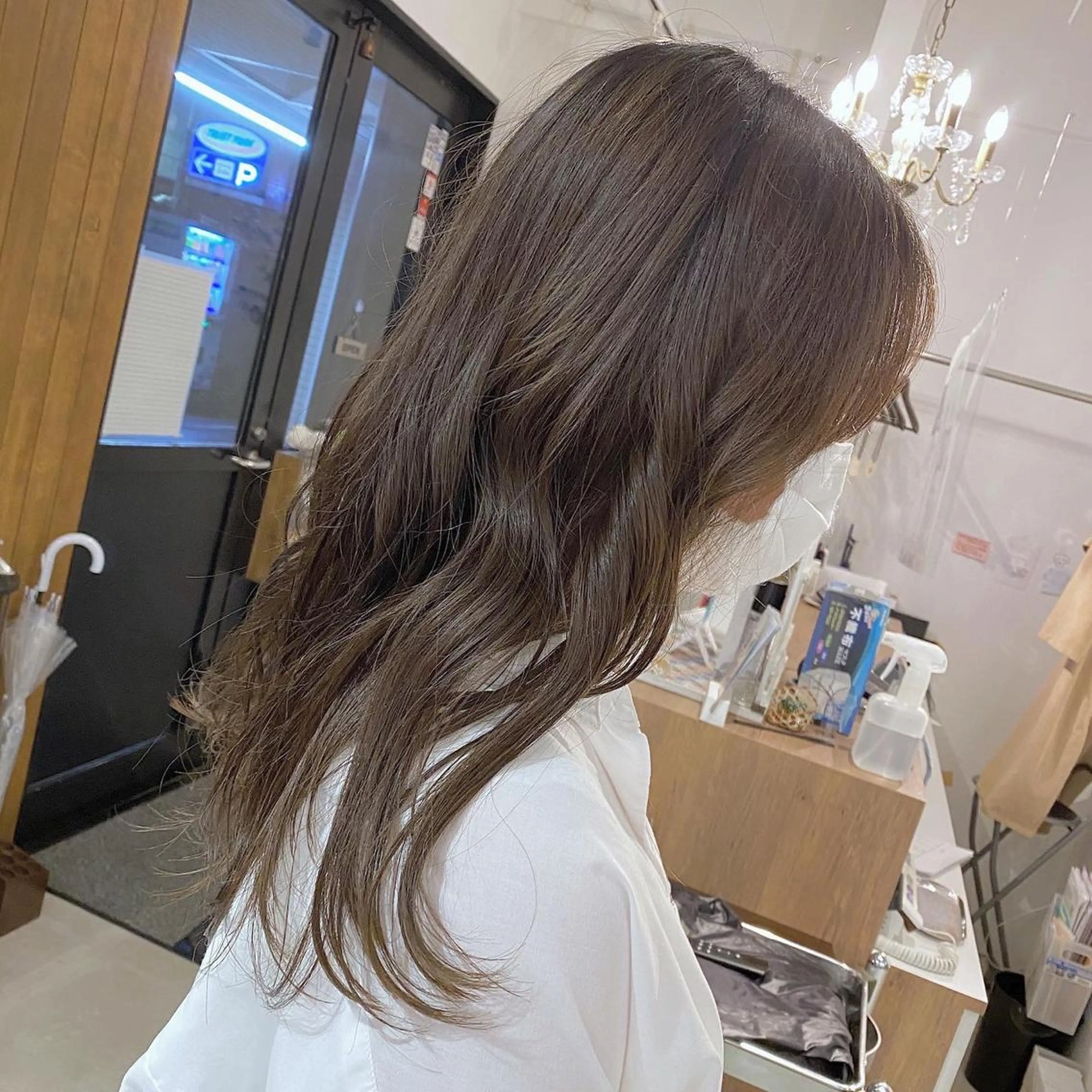 セミロング ヘアアレンジ レイヤーカット ローレイヤー 髪質改善特化 安東駿介のヘアスタイル