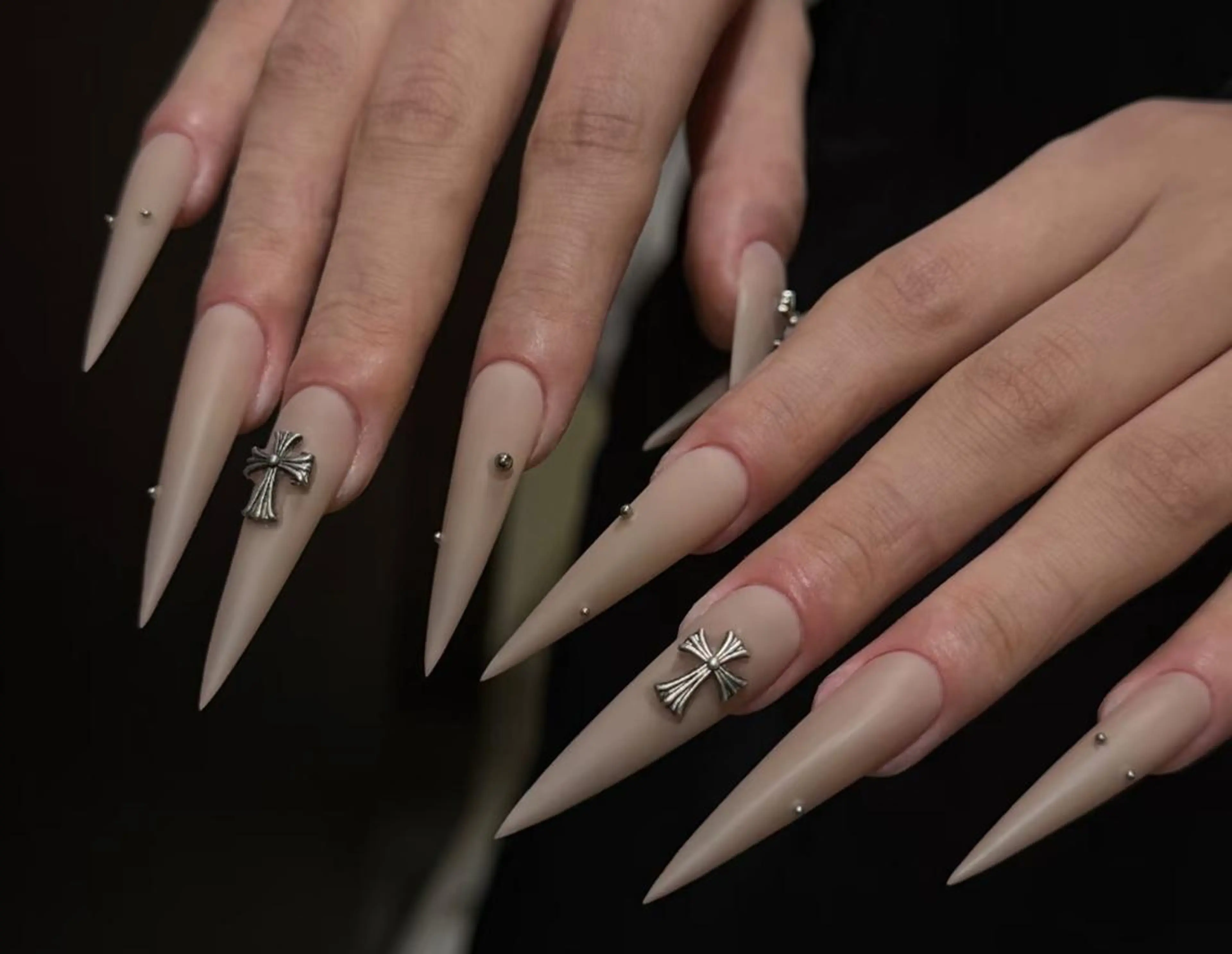 ネイル ハンドネイル エリ🫧 nail池袋東口のネイルデザイン