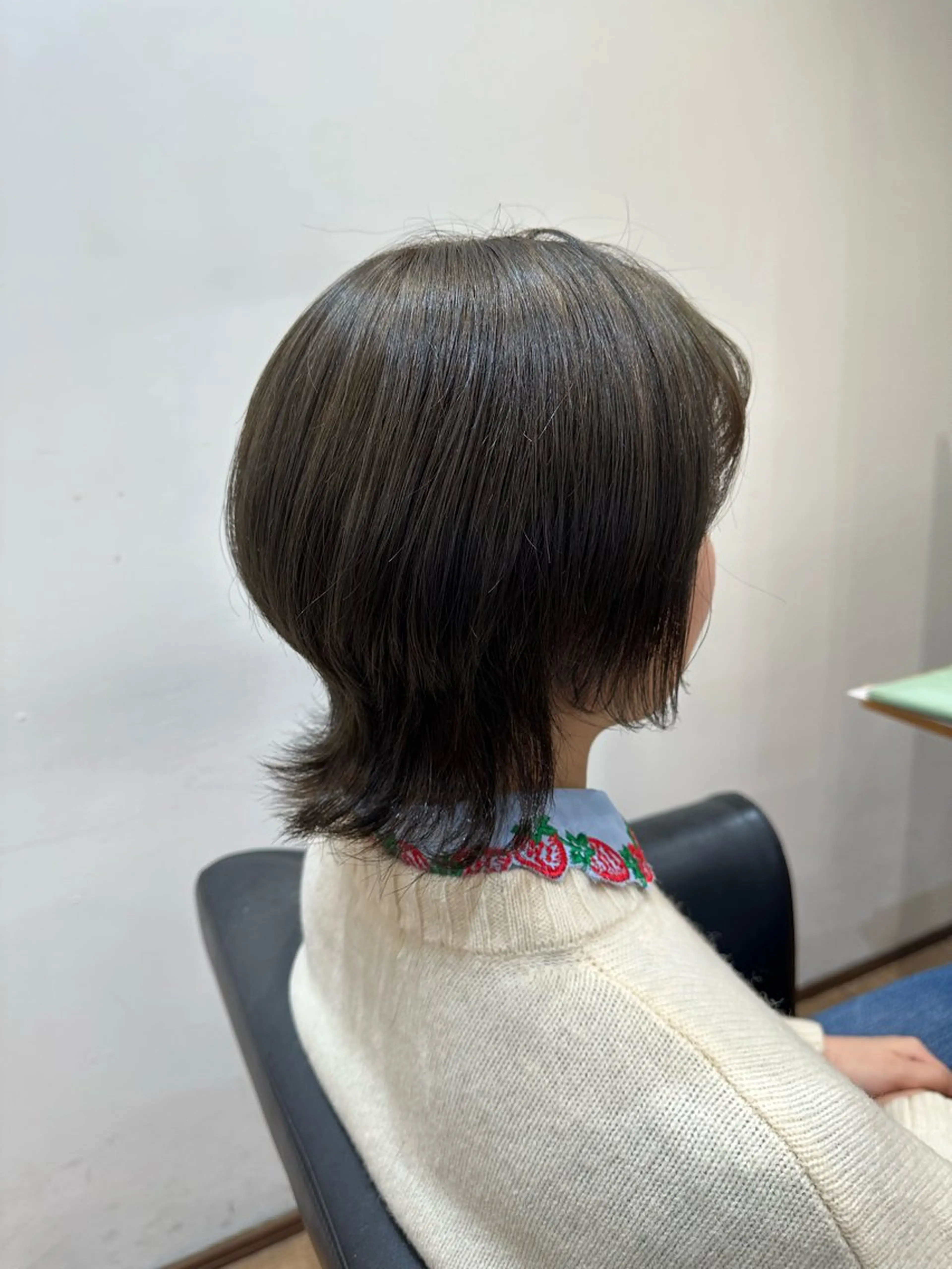 ショート カラー グレージュ オリーブグレージュ オリーブグレー ショートヘア ウルフカット 鈴木 優斗のヘアスタイル