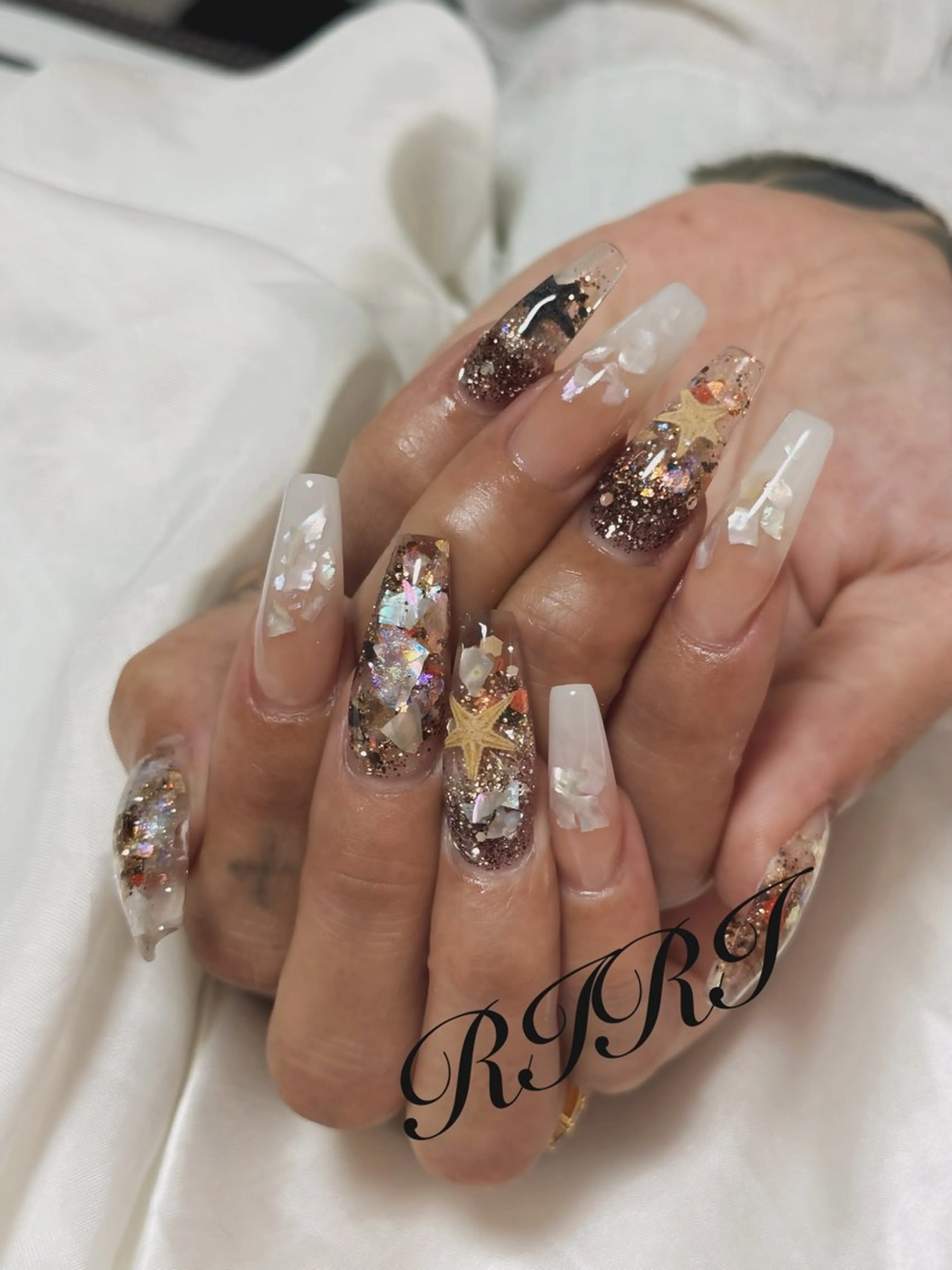 ネイル ジェルネイル ロングネイル スカルプネイル シンプルネイル 夏ネイル ハンドネイル riri オーナーのネイルデザイン